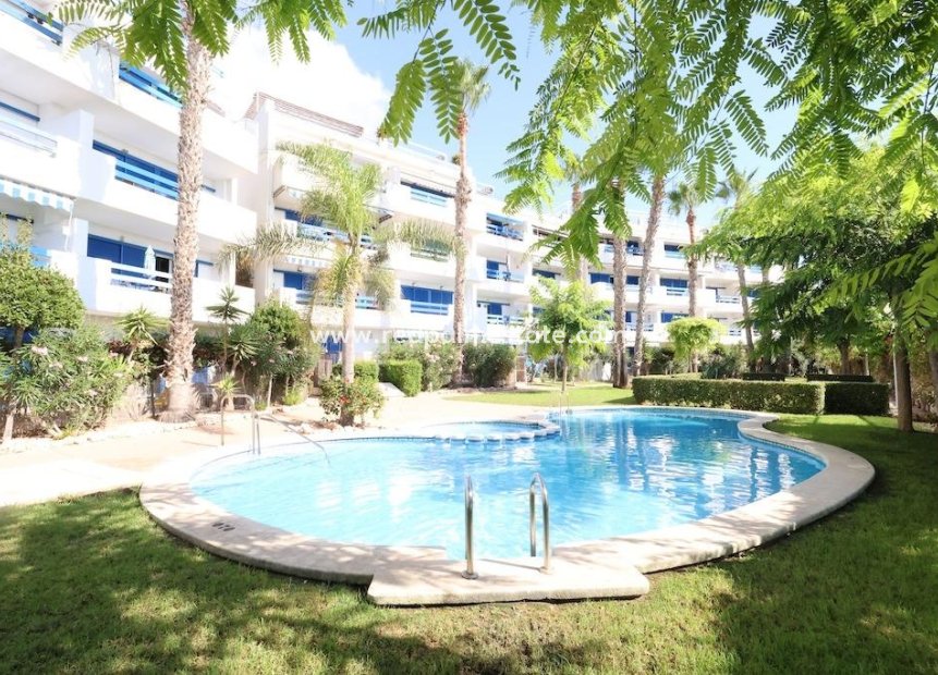 Revente - Appartement -
Orihuela Costa
