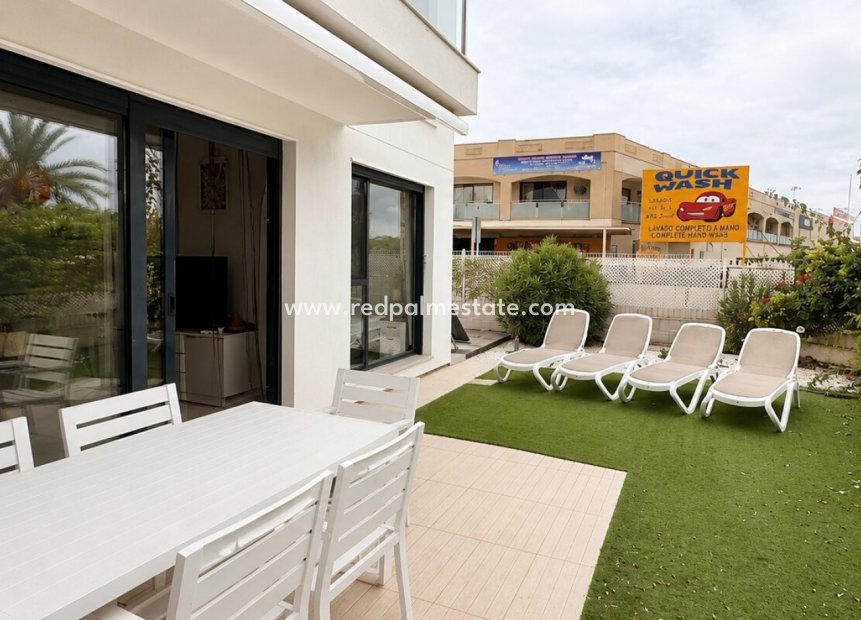 Revente - Appartement -
Orihuela Costa