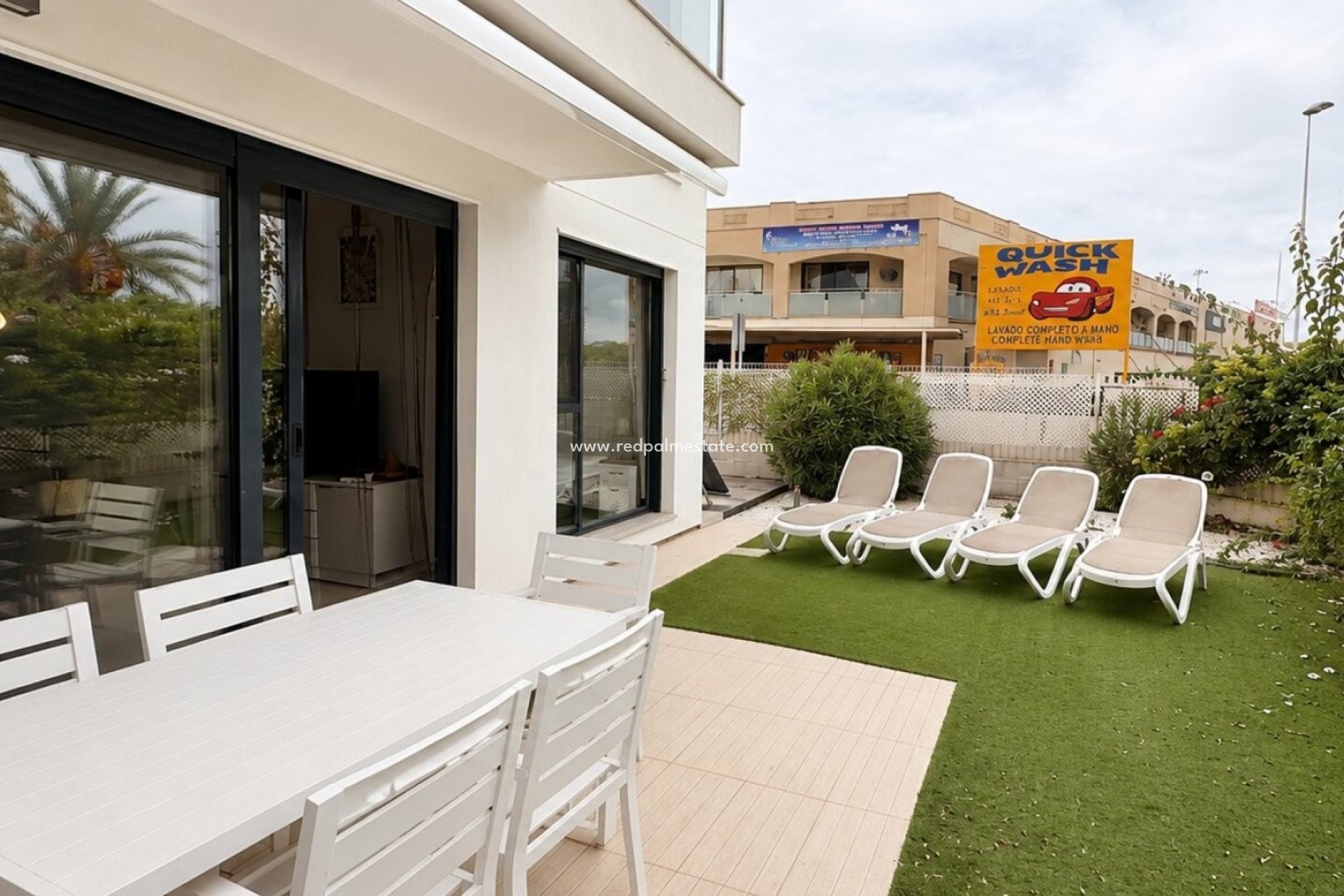 Revente - Appartement -
Orihuela Costa