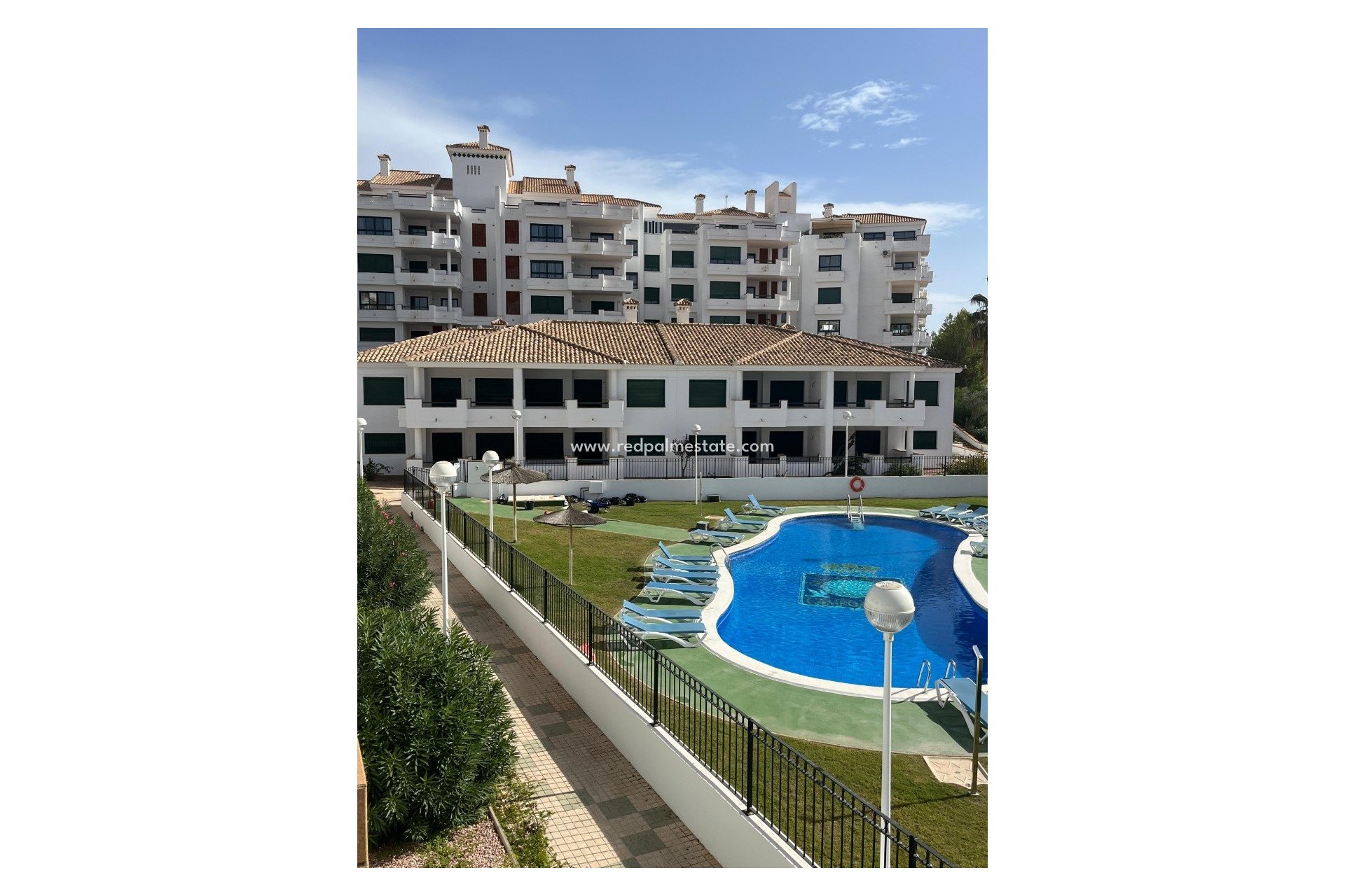 Revente - Appartement -
Orihuela Costa