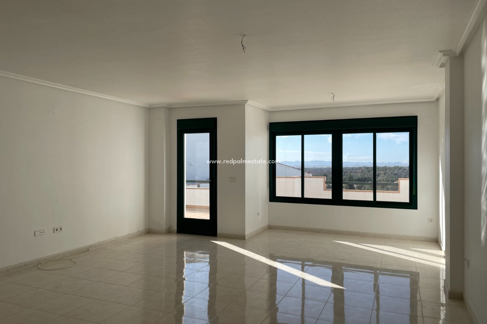 Revente - Appartement -
Orihuela Costa
