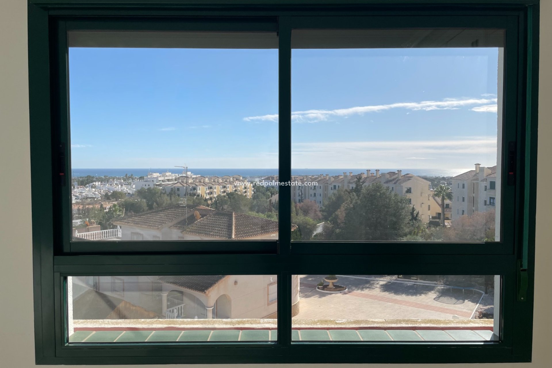 Revente - Appartement -
Orihuela Costa