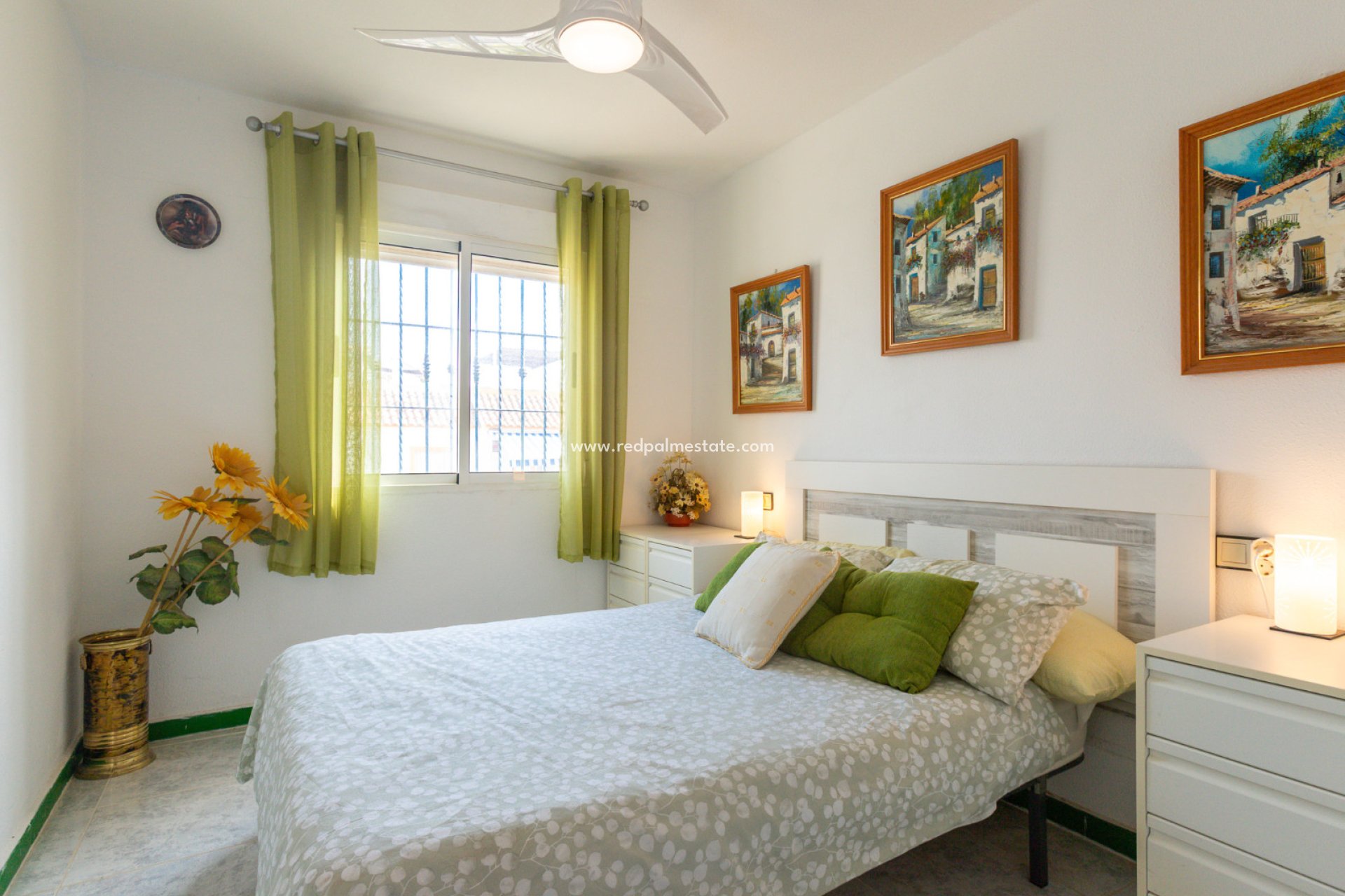 Revente - Appartement -
Orihuela Costa