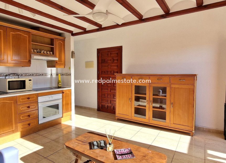 Revente - Appartement -
Orihuela Costa