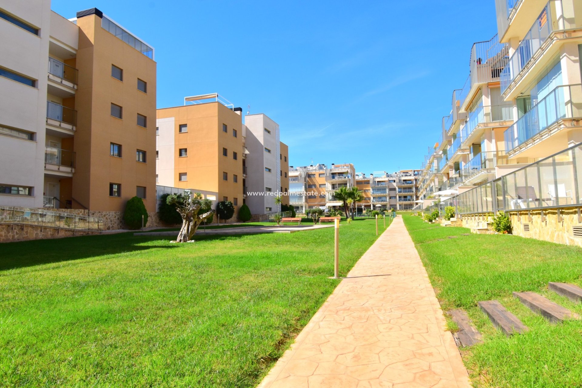 Revente - Appartement -
Orihuela Costa