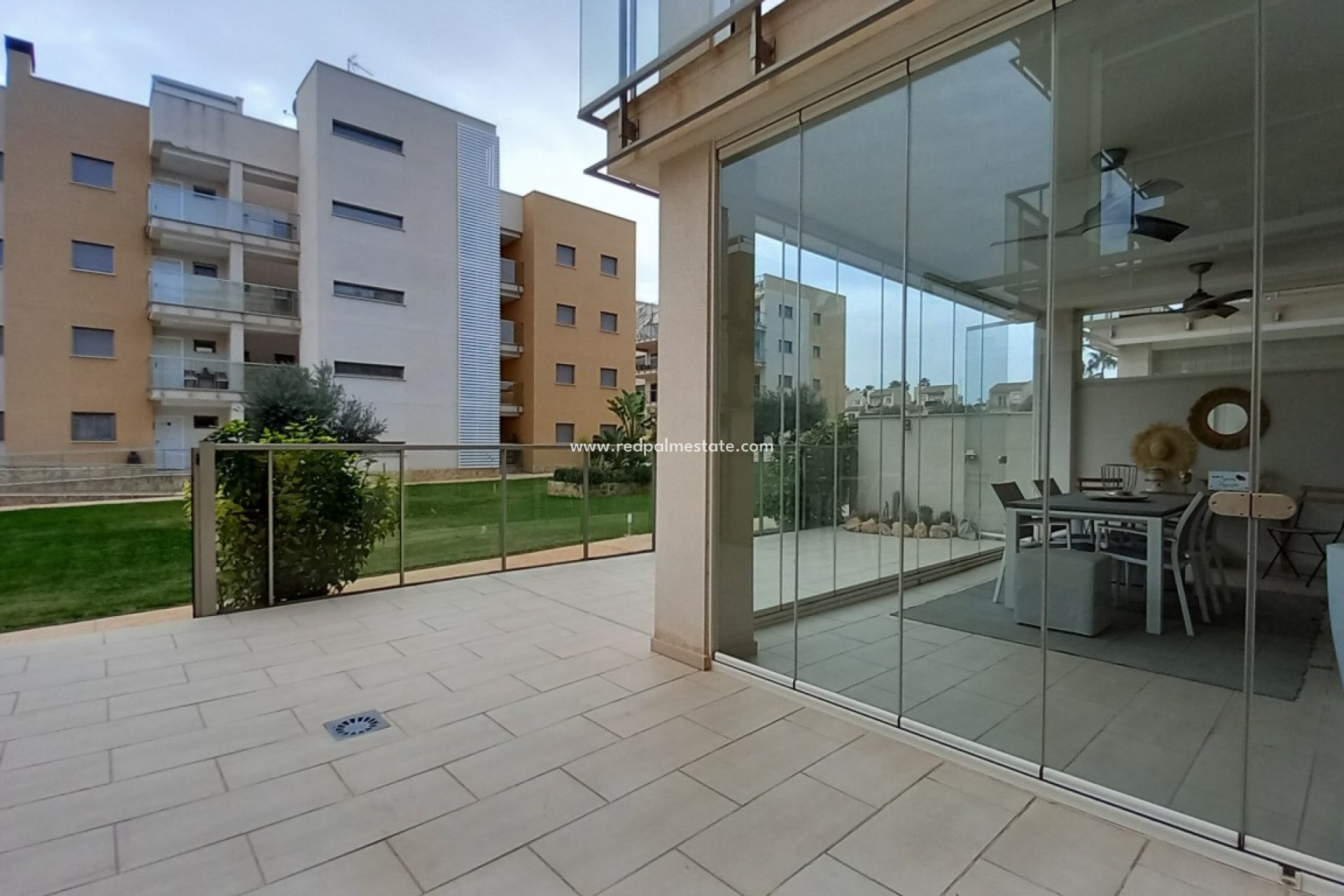 Revente - Appartement -
Orihuela Costa