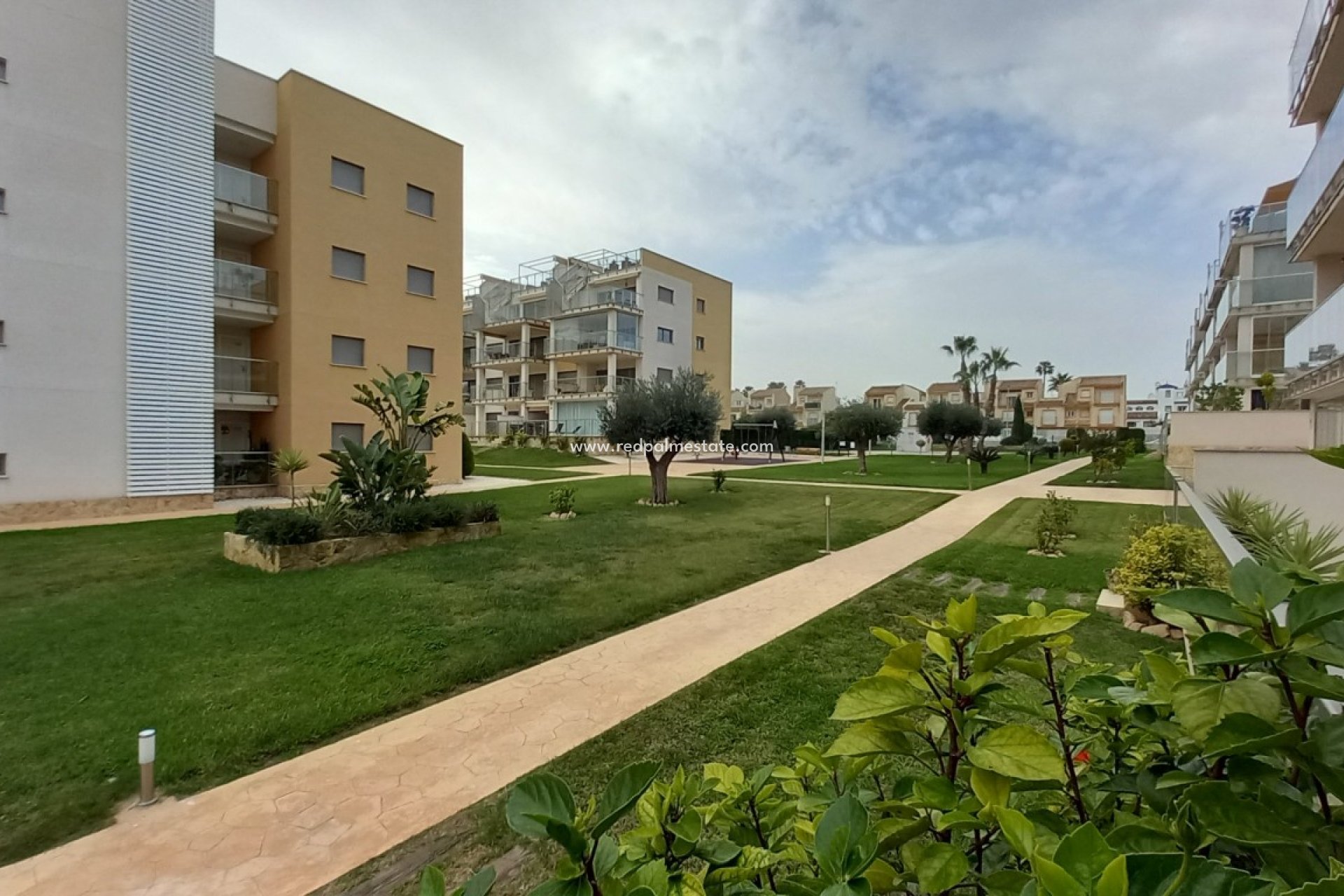 Revente - Appartement -
Orihuela Costa