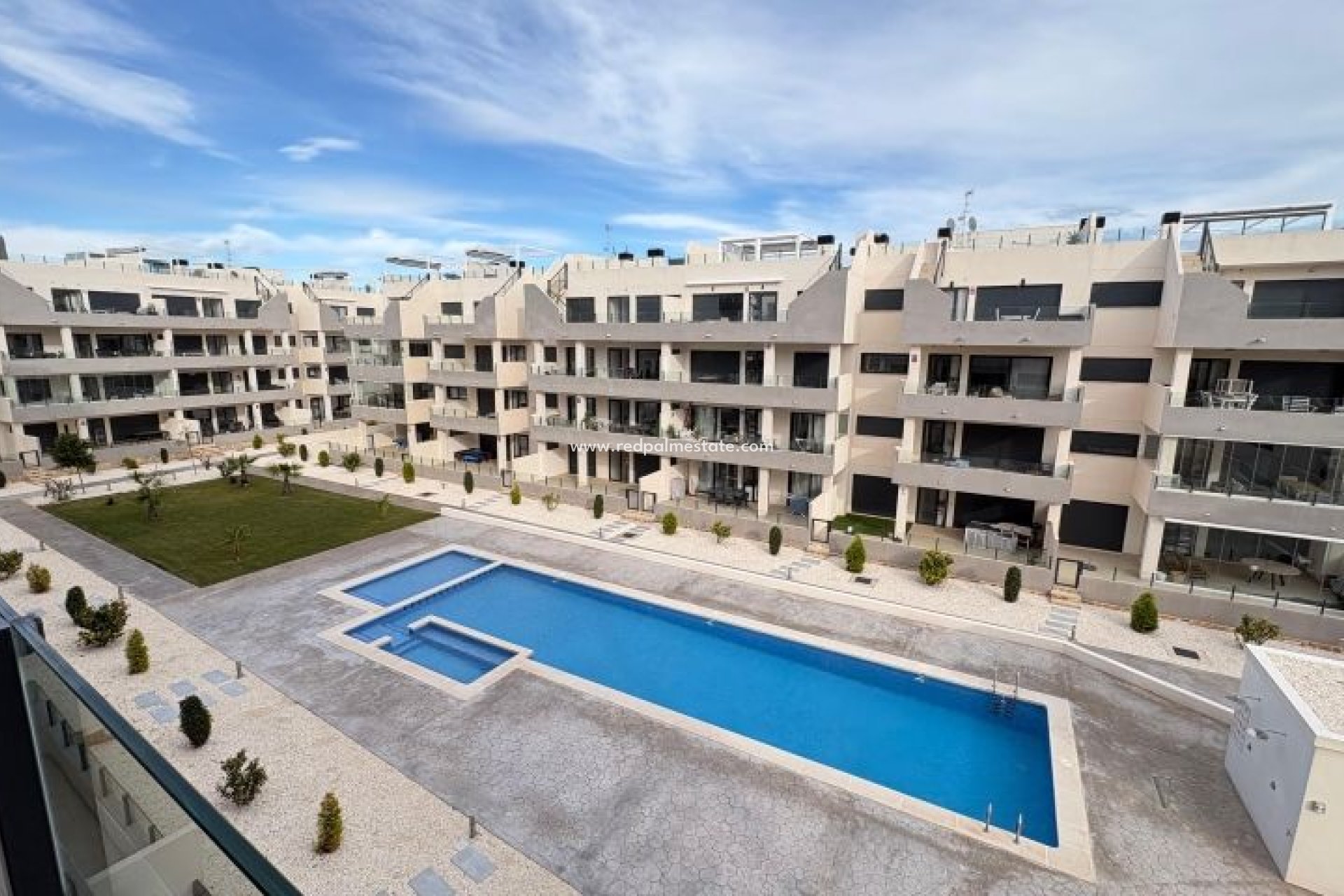 Revente - Appartement -
Orihuela Costa