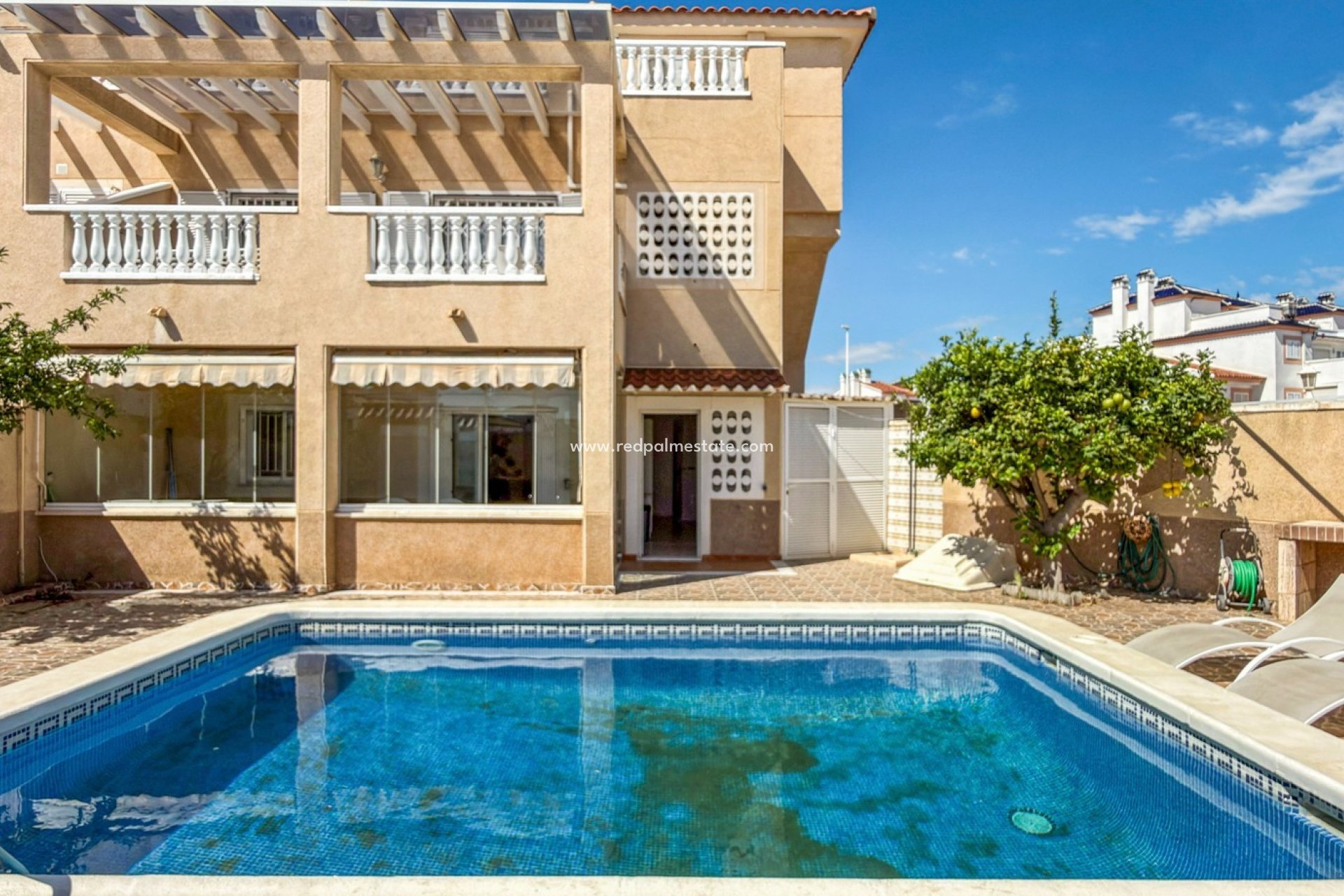 Revente - Appartement -
Orihuela Costa