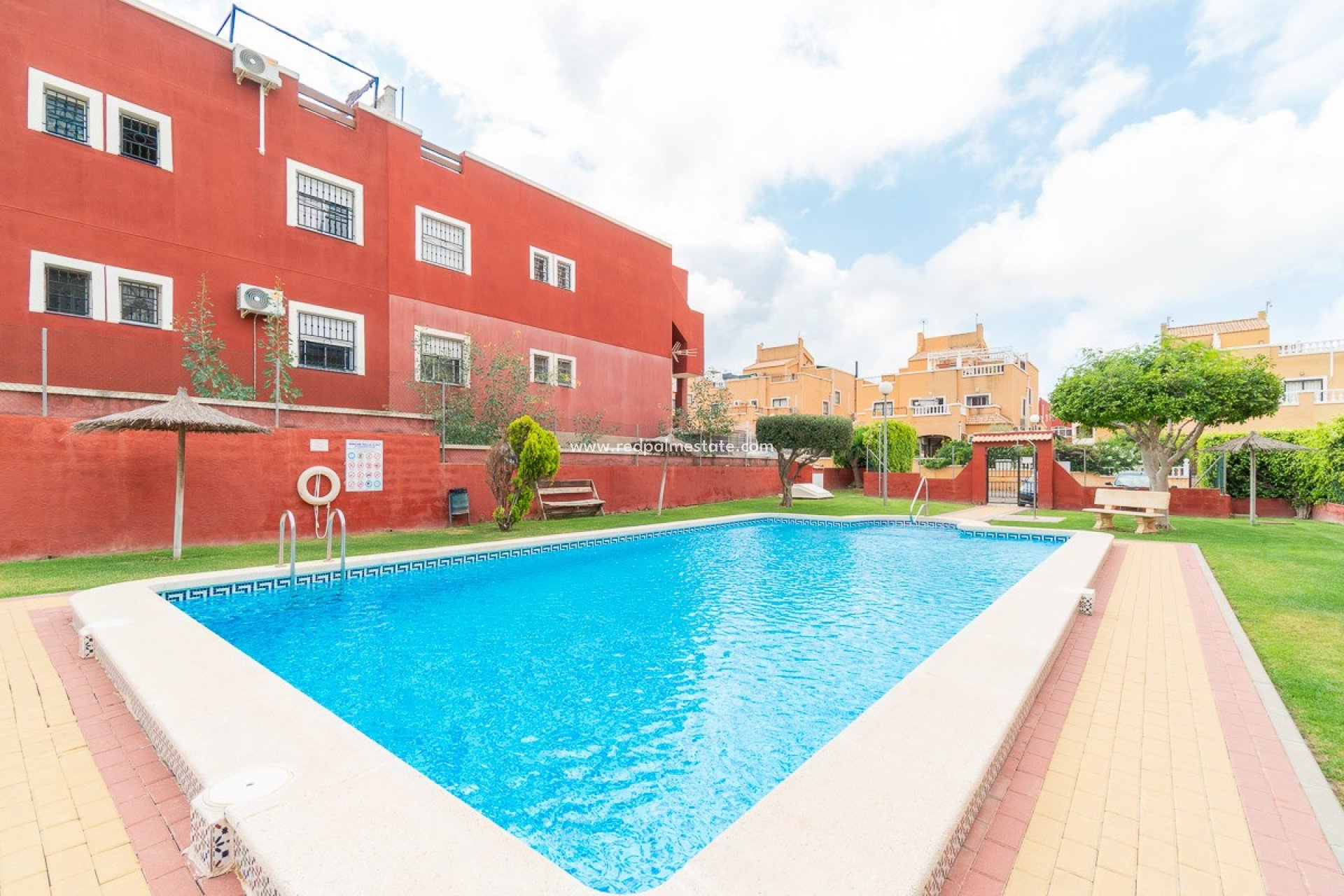 Revente - Appartement -
Orihuela Costa