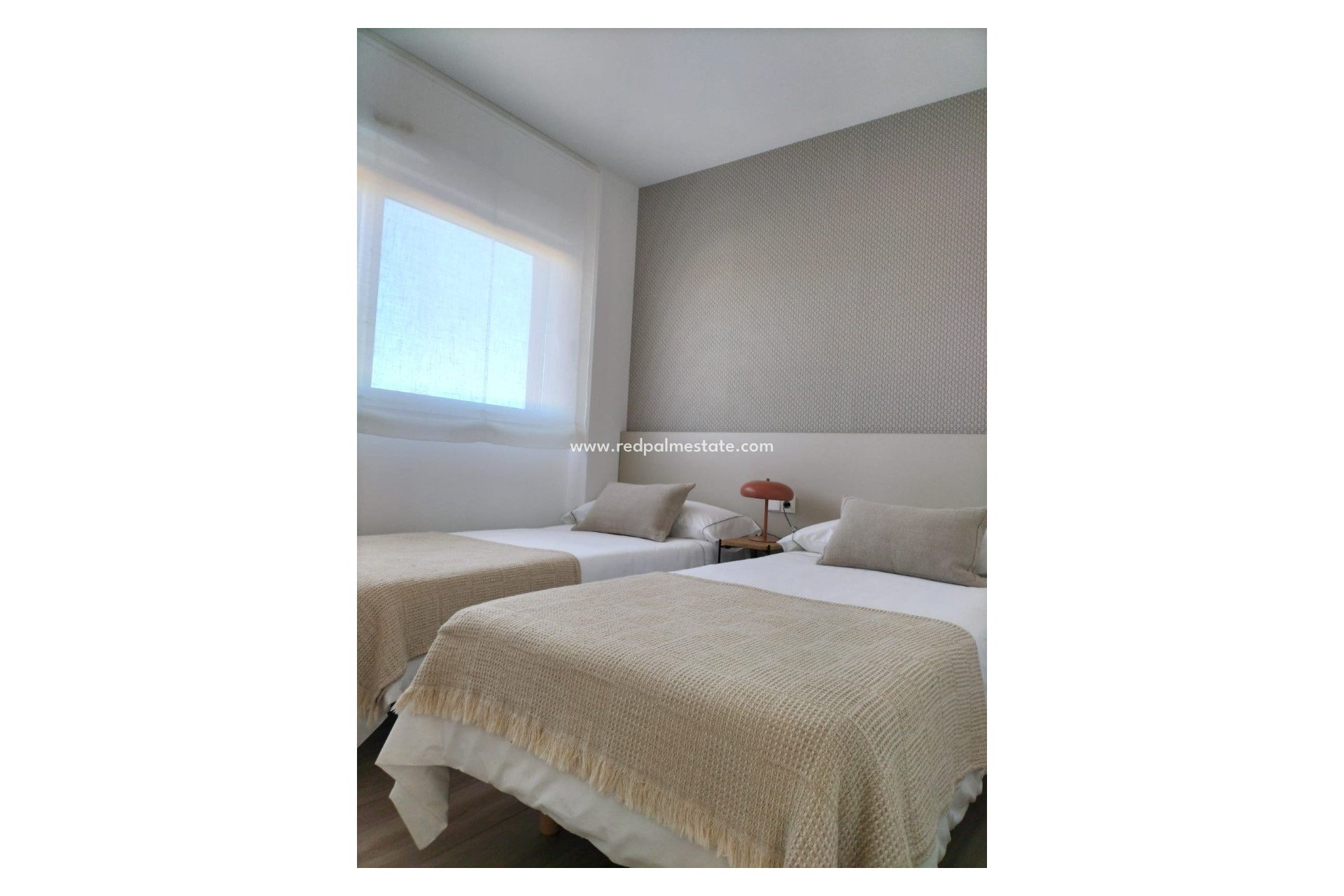 Revente - Appartement -
Orihuela - Inland