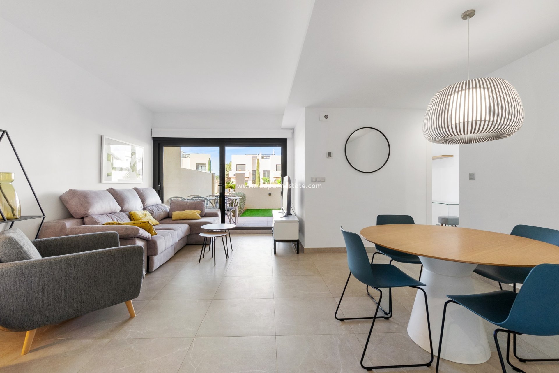 Revente - Appartement -
Orihuela - Inland