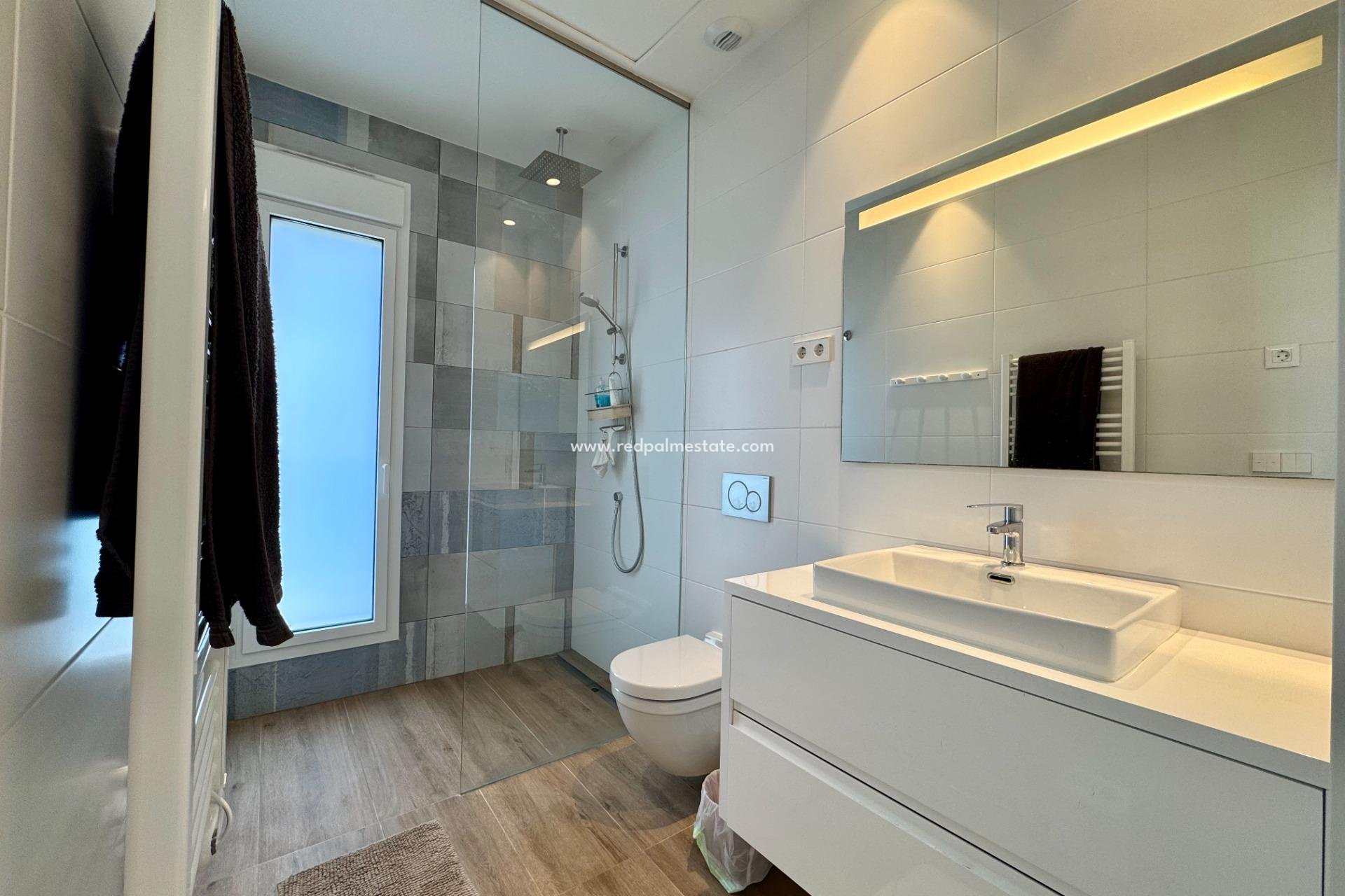 Revente - Appartement -
Orihuela - Las Colinas Golf