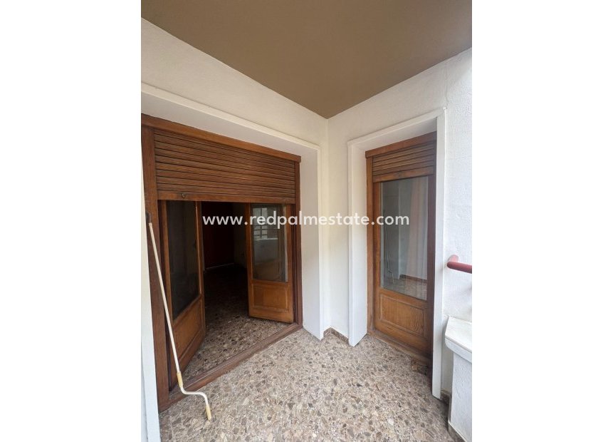 Revente - Appartement -
Orihuela - Zona Centro