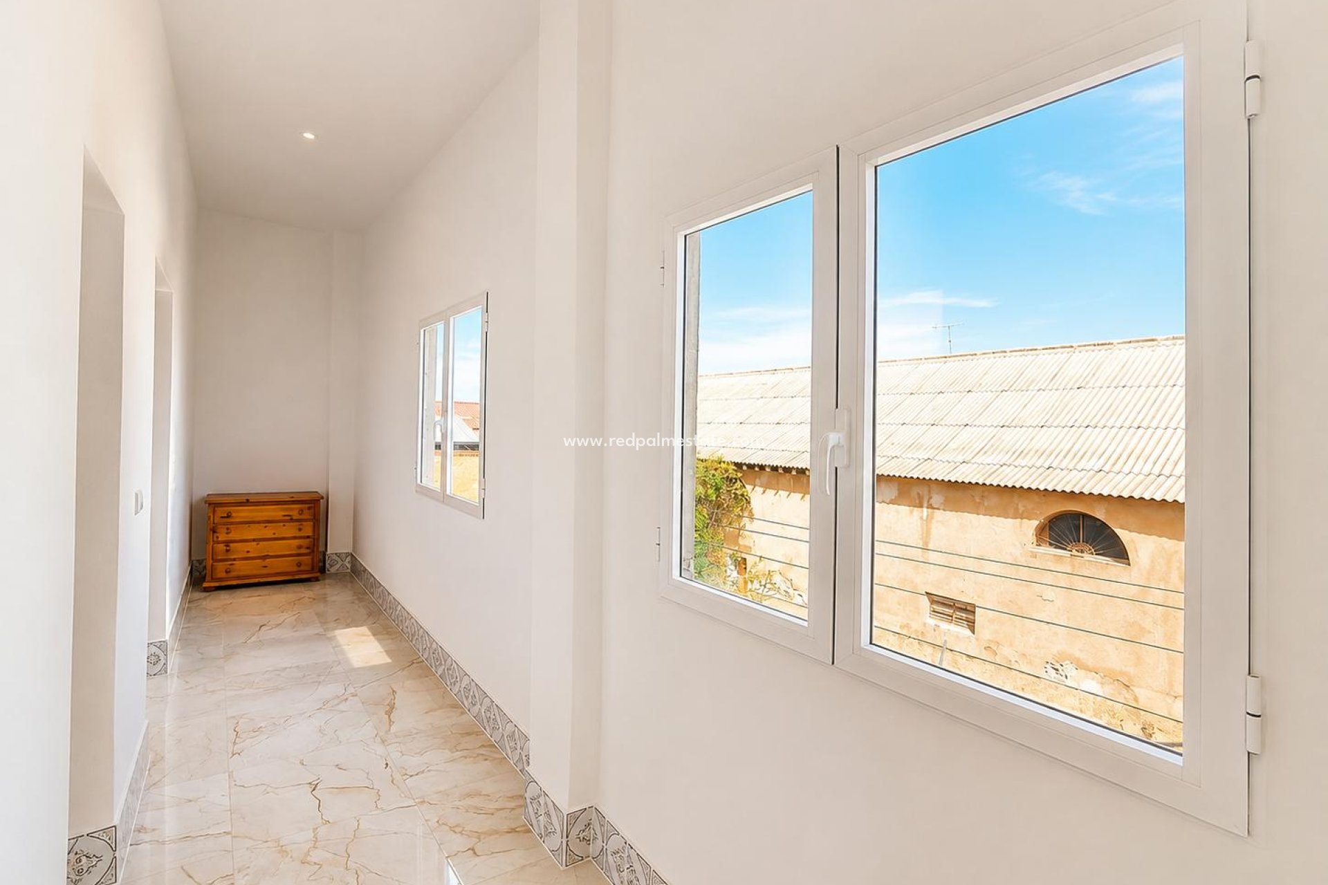 Revente - Appartement -
Pinoso - Inland