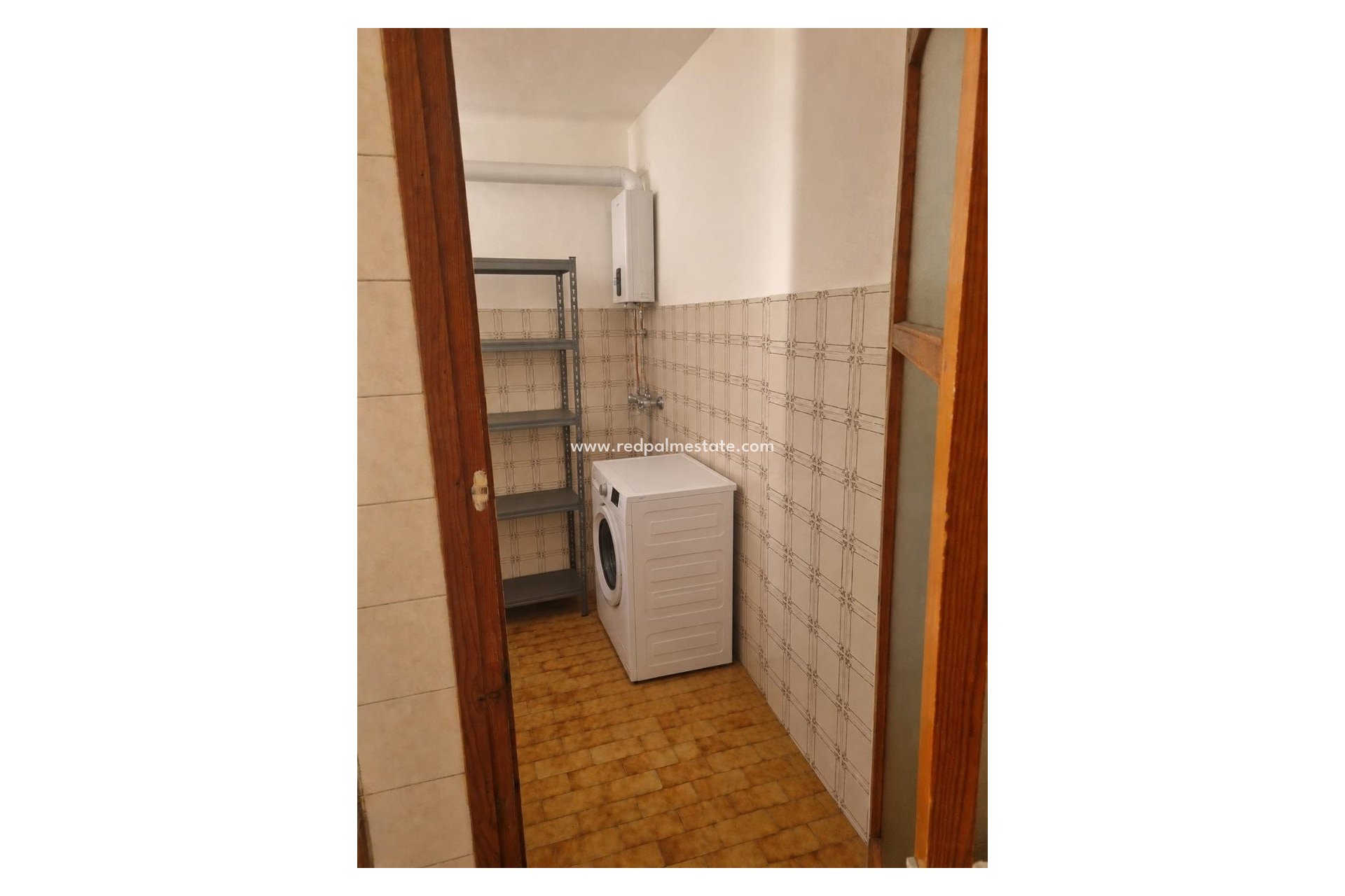 Revente - Appartement -
Pinoso - Inland