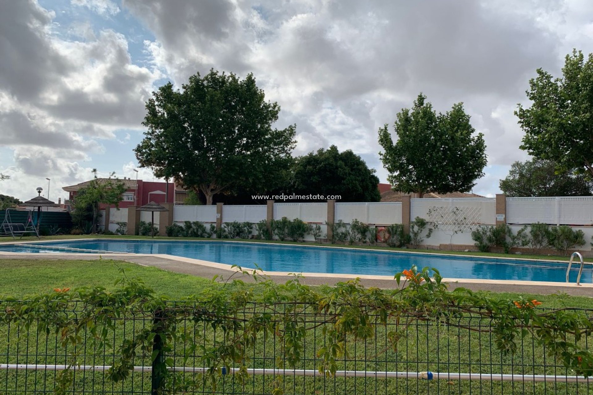 Revente - Appartement -
SAN CAYETANO