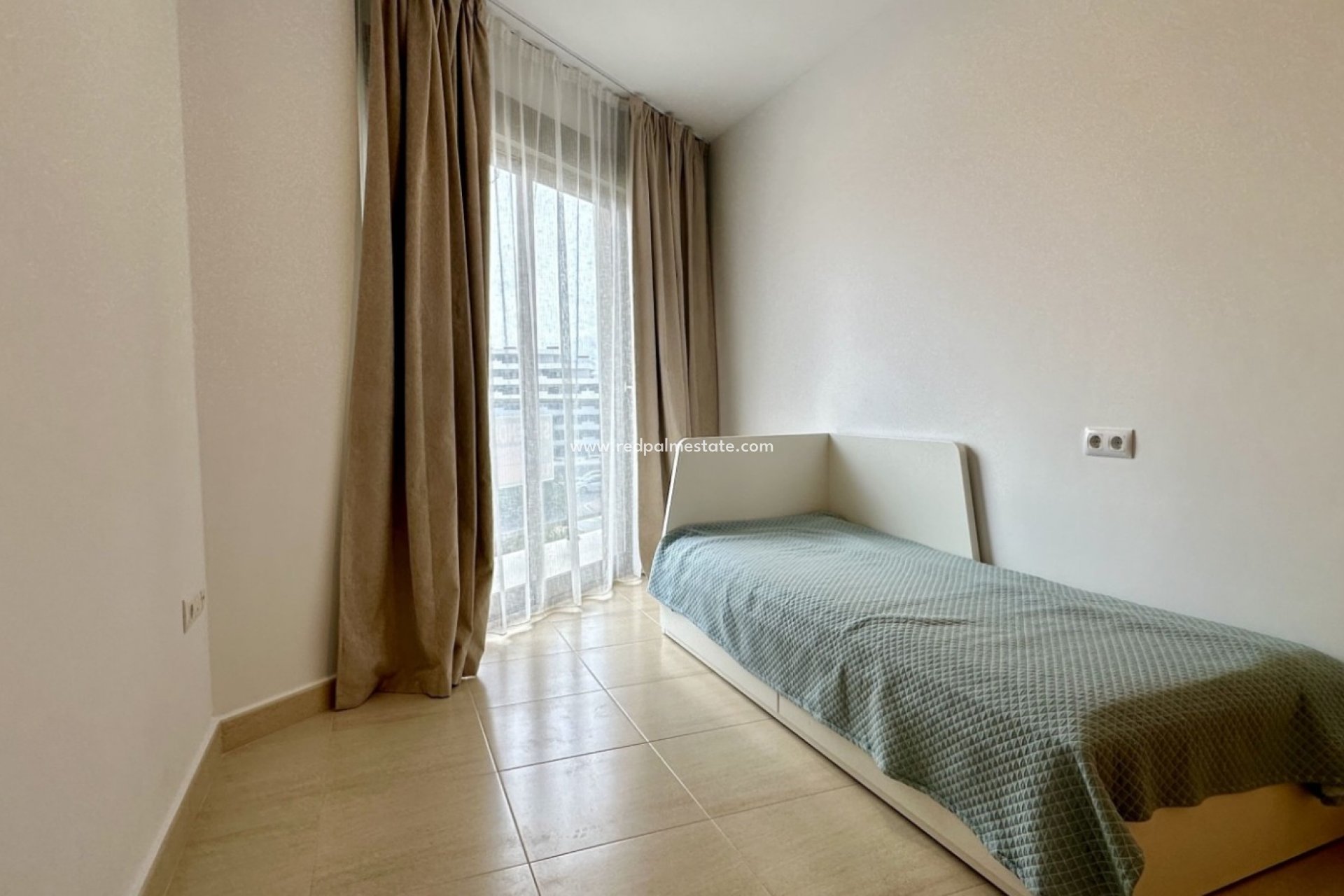 Revente - Appartement -
San Miguel de Salinas - Inland