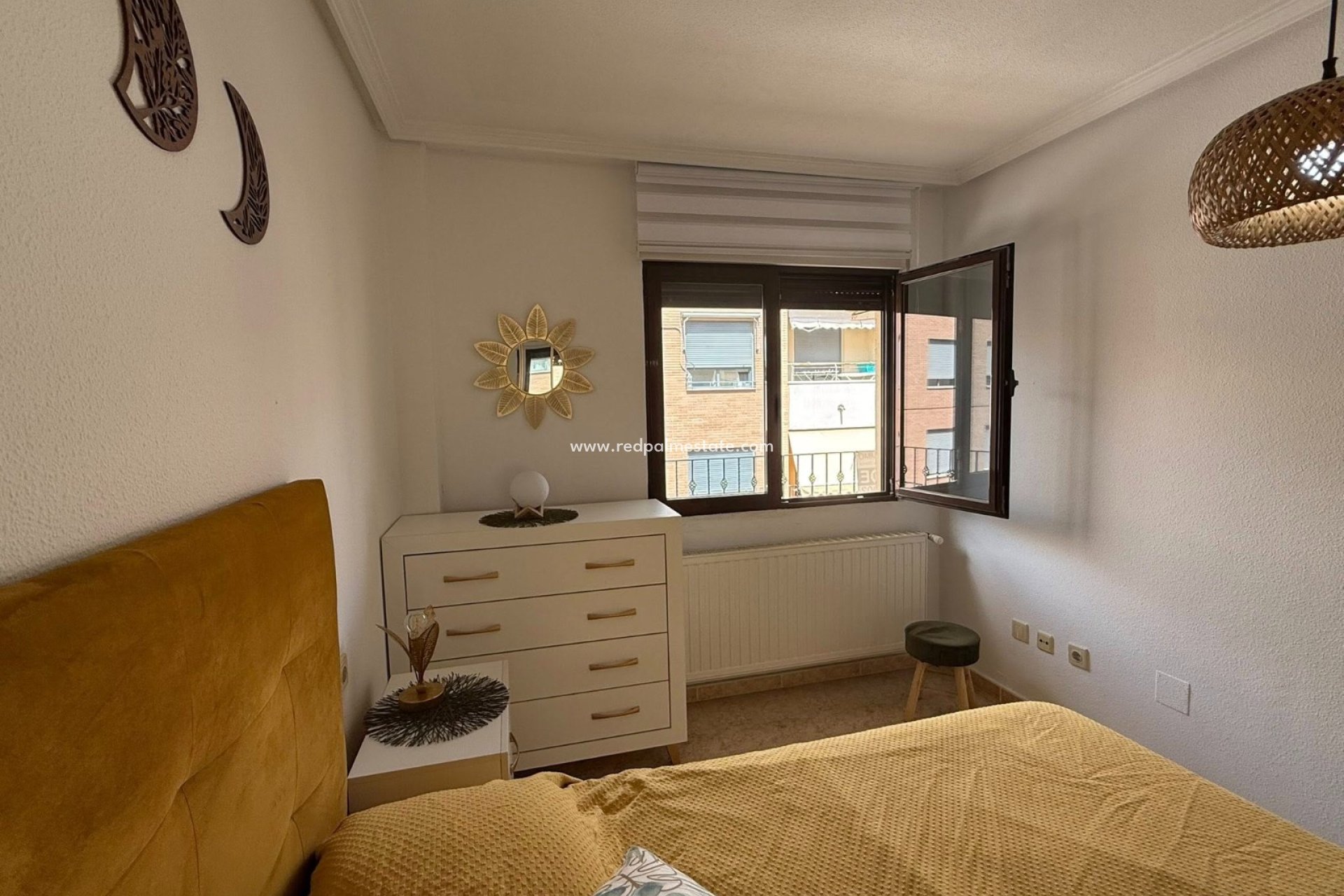Revente - Appartement -
San Miguel de Salinas - Inland