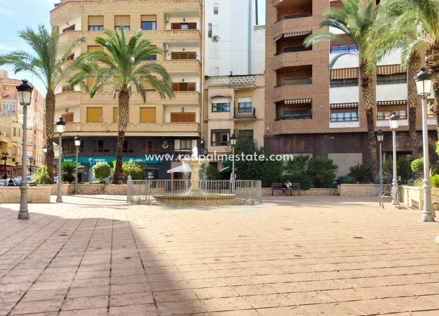 Revente - Appartement -
Sax - Inland