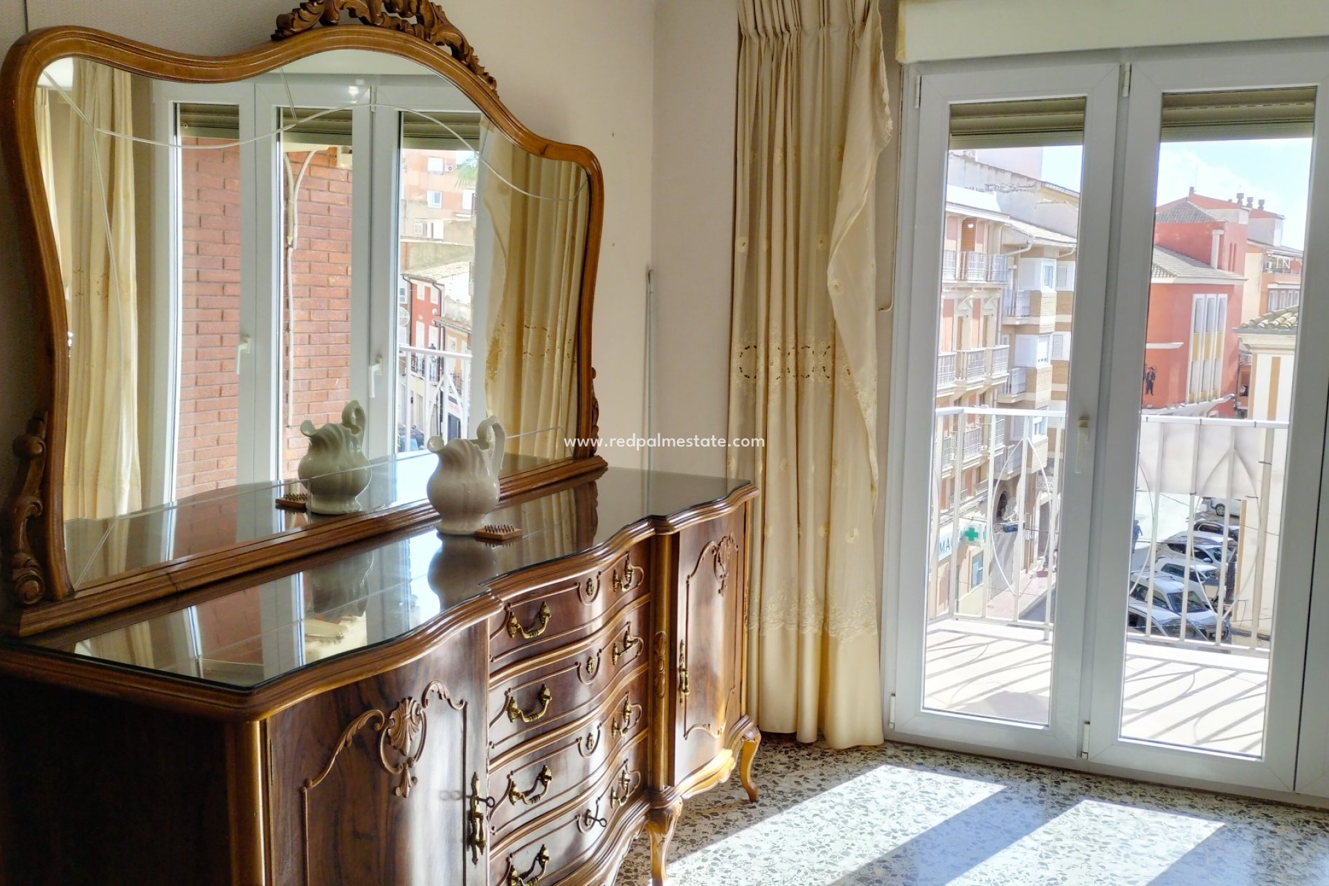 Revente - Appartement -
Sax - Inland