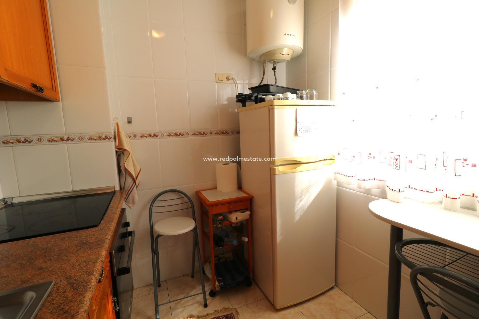 Revente - Appartement -
Torrevieja - Acequión