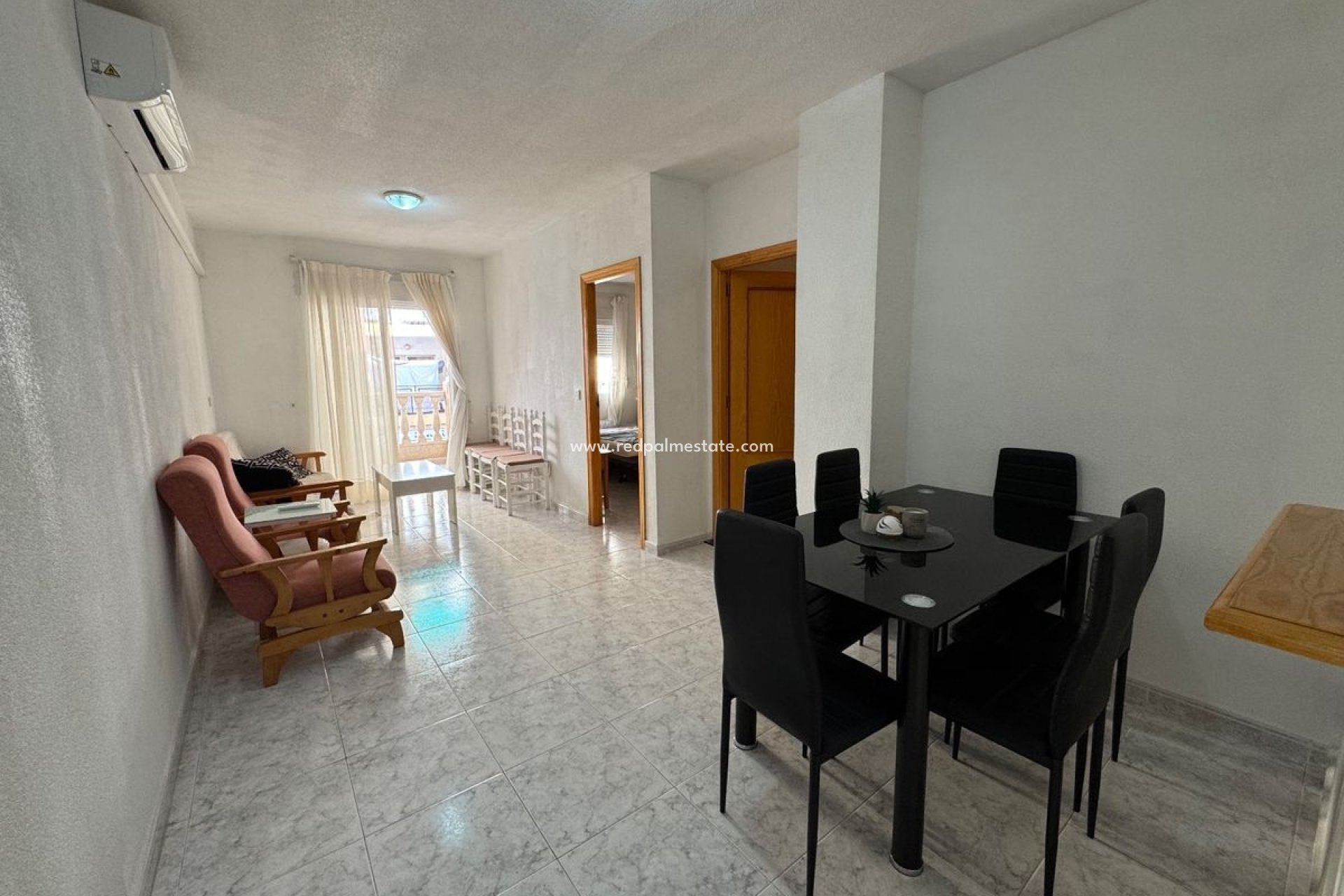 Revente - Appartement -
Torrevieja C