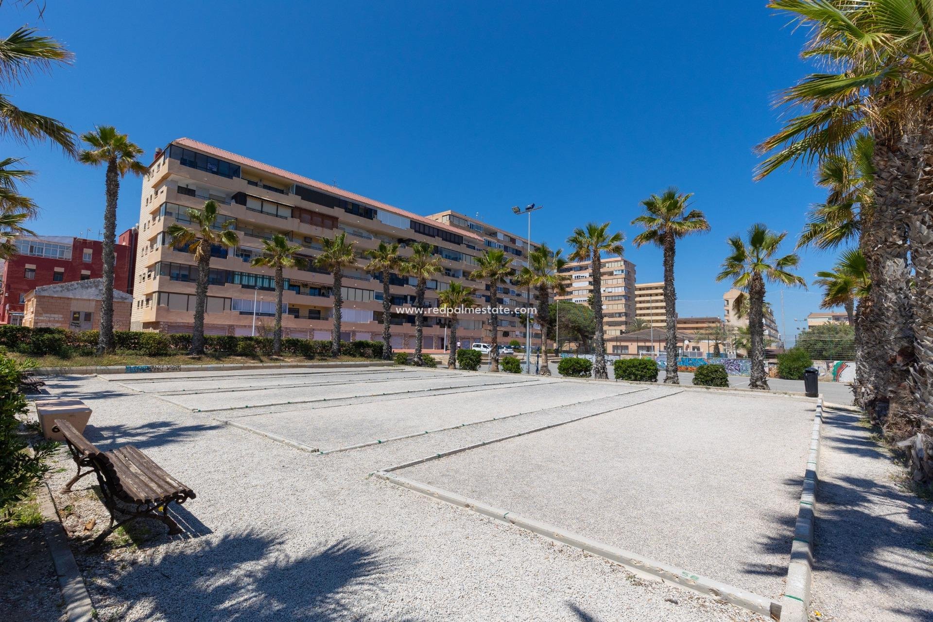 Revente - Appartement -
Torrevieja - Cabo cervera