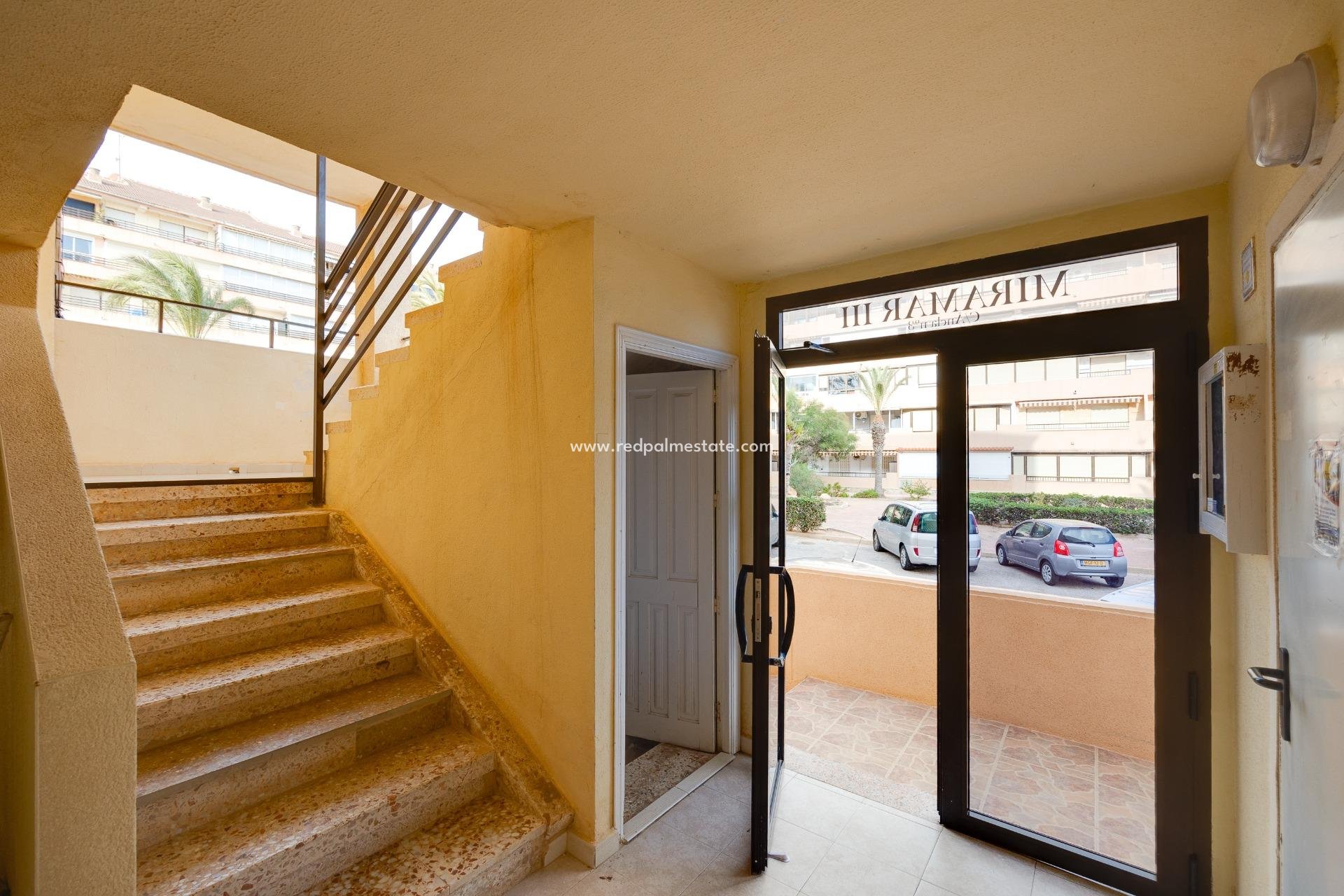 Revente - Appartement -
Torrevieja - Cabo cervera