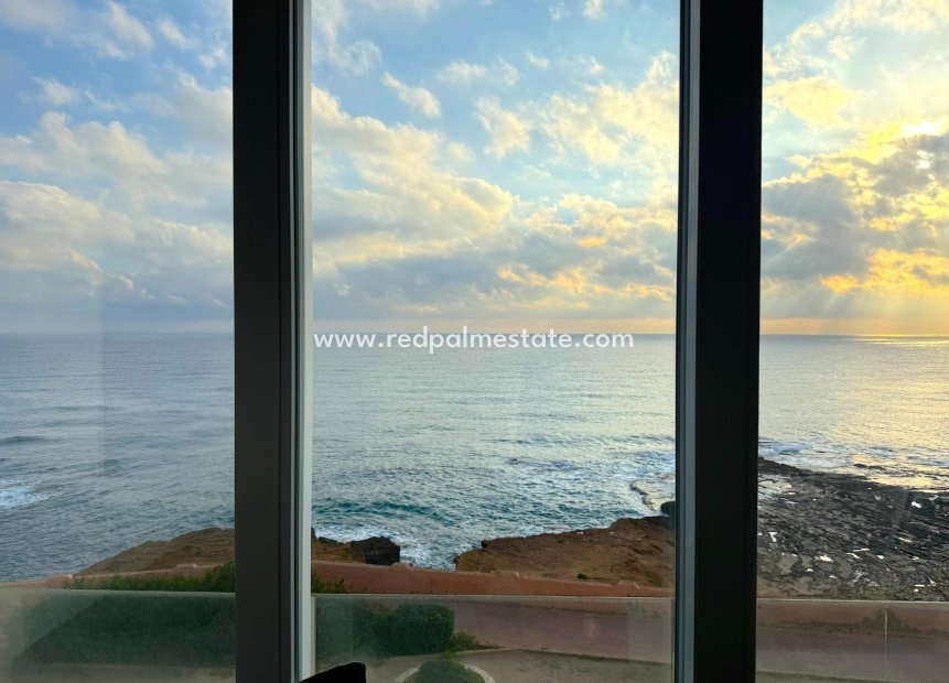 Revente - Appartement -
Torrevieja - Cabo cervera