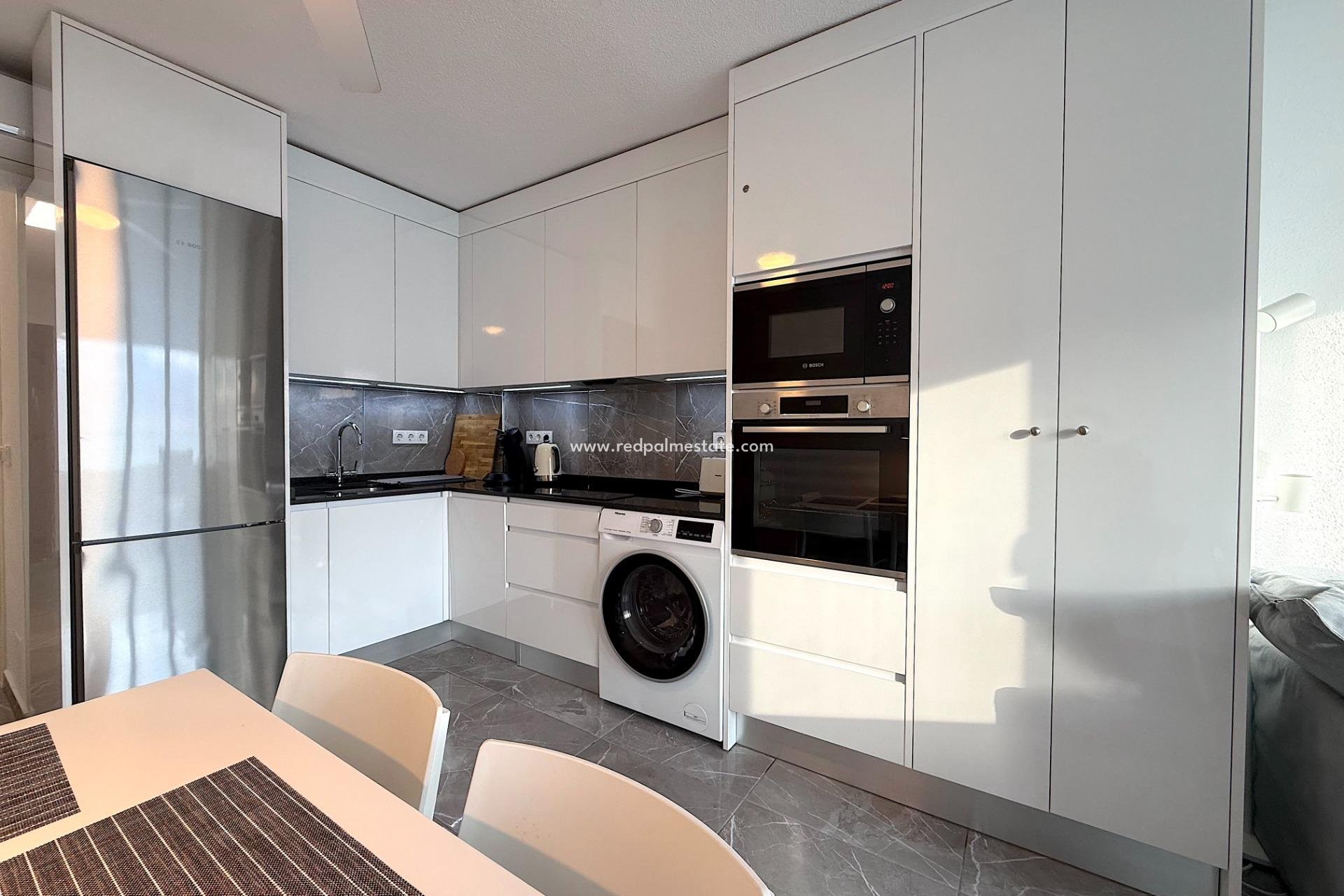 Revente - Appartement -
Torrevieja - Cabo cervera