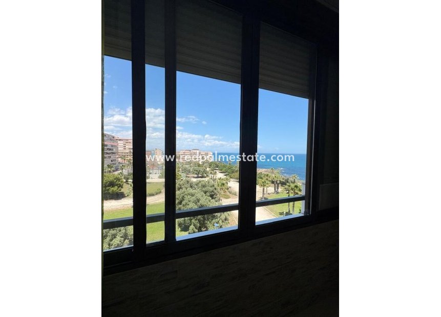 Revente - Appartement -
Torrevieja - Cabo cervera