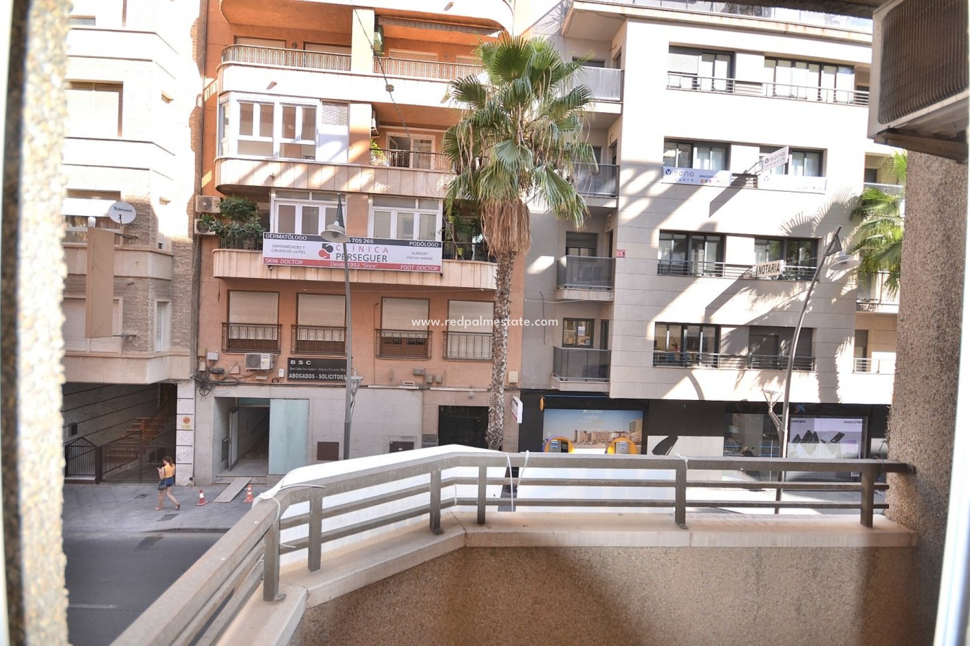 Revente - Appartement -
Torrevieja - Center