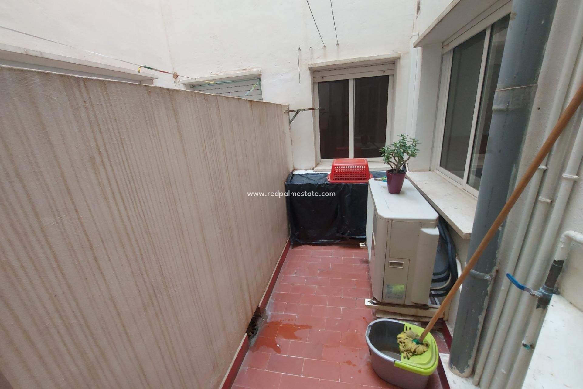 Revente - Appartement -
Torrevieja - Center