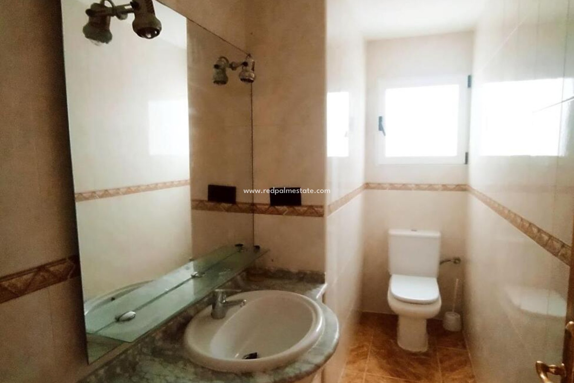 Revente - Appartement -
Torrevieja - Center