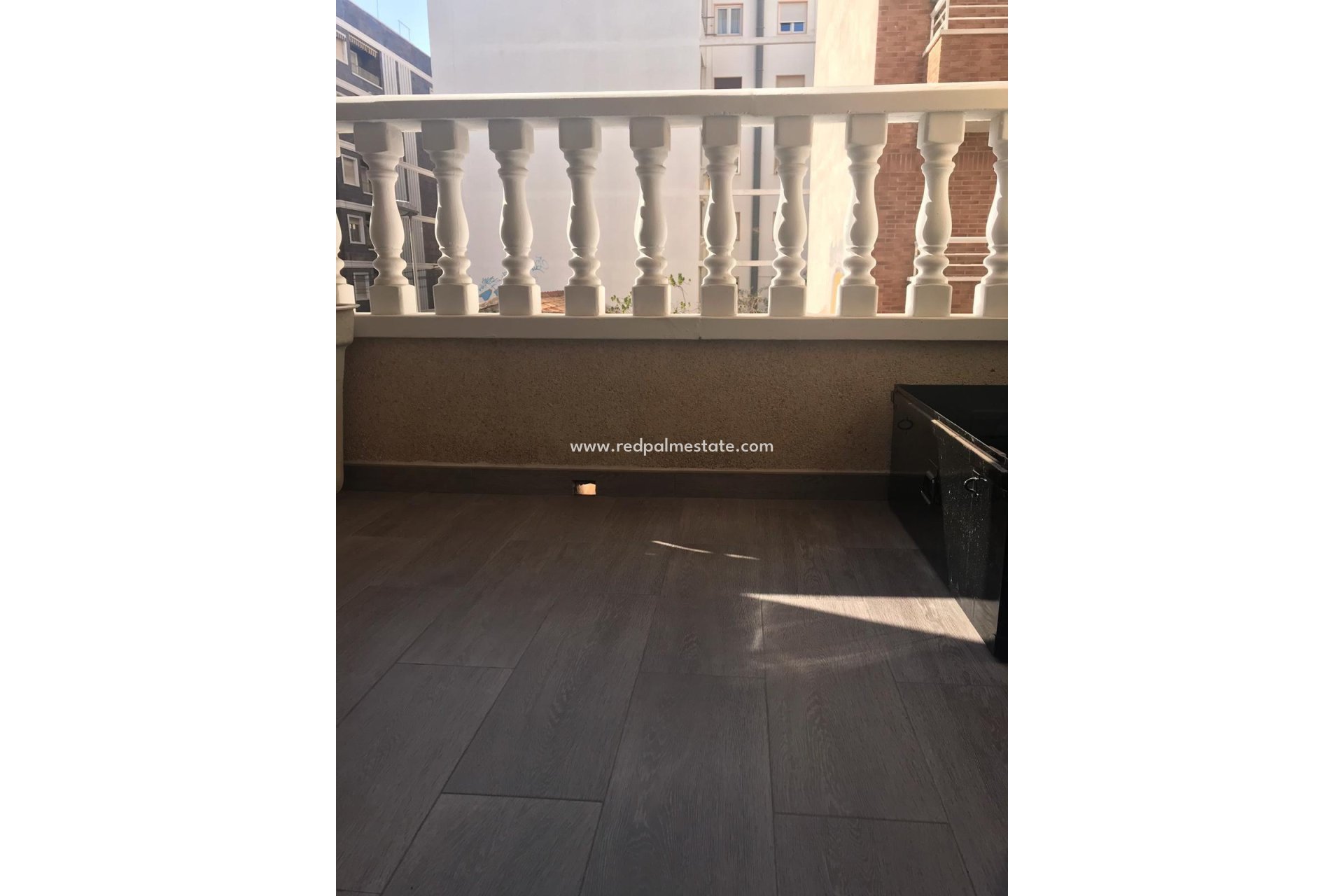 Revente - Appartement -
Torrevieja - Center