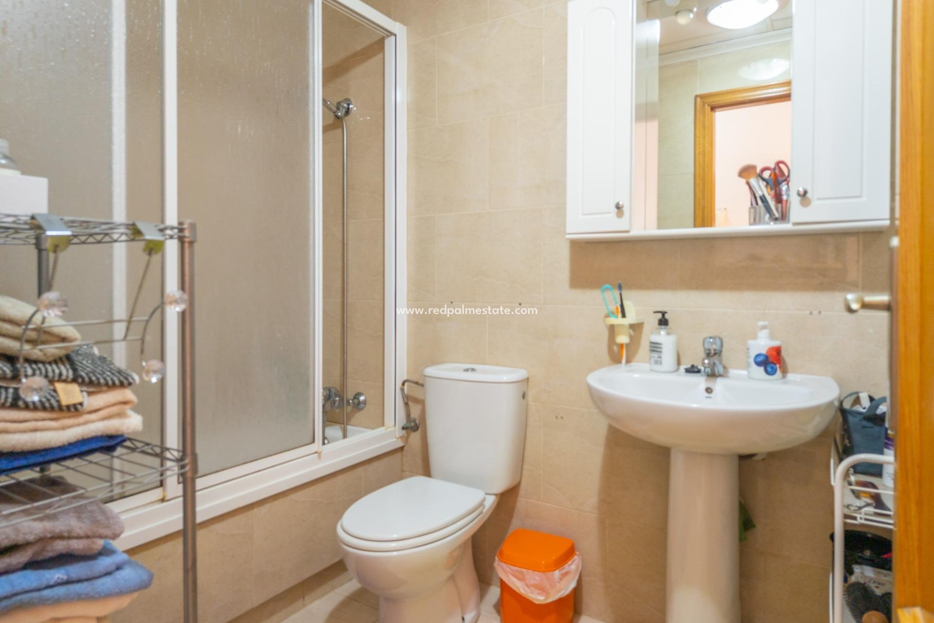 Revente - Appartement -
Torrevieja - Center