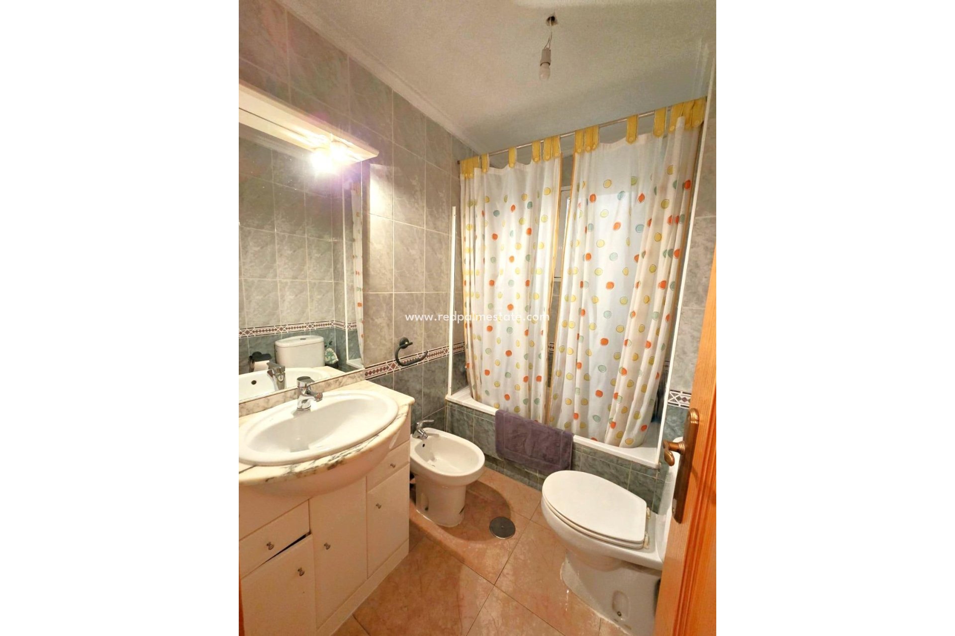 Revente - Appartement -
Torrevieja - Center