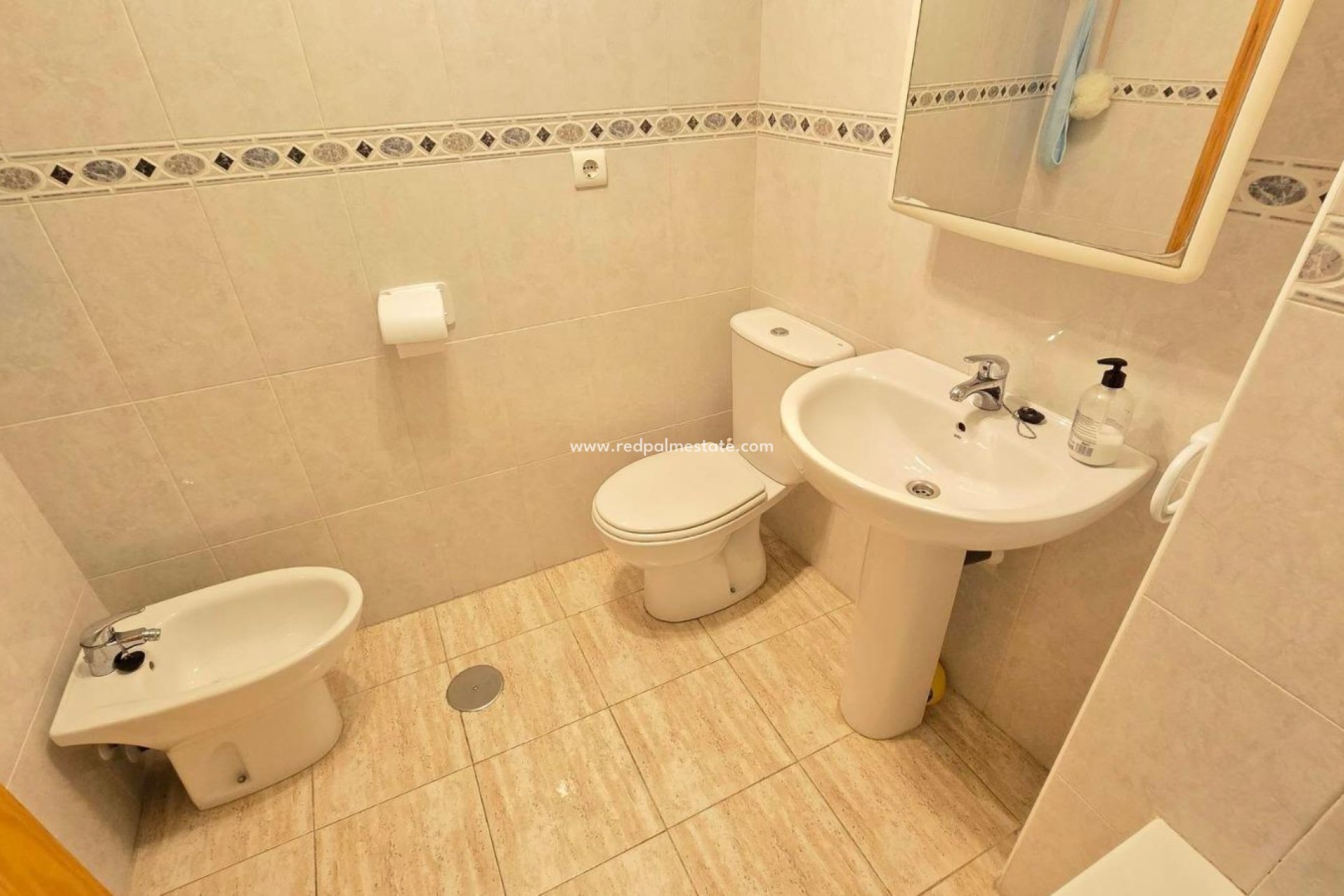 Revente - Appartement -
Torrevieja - Center