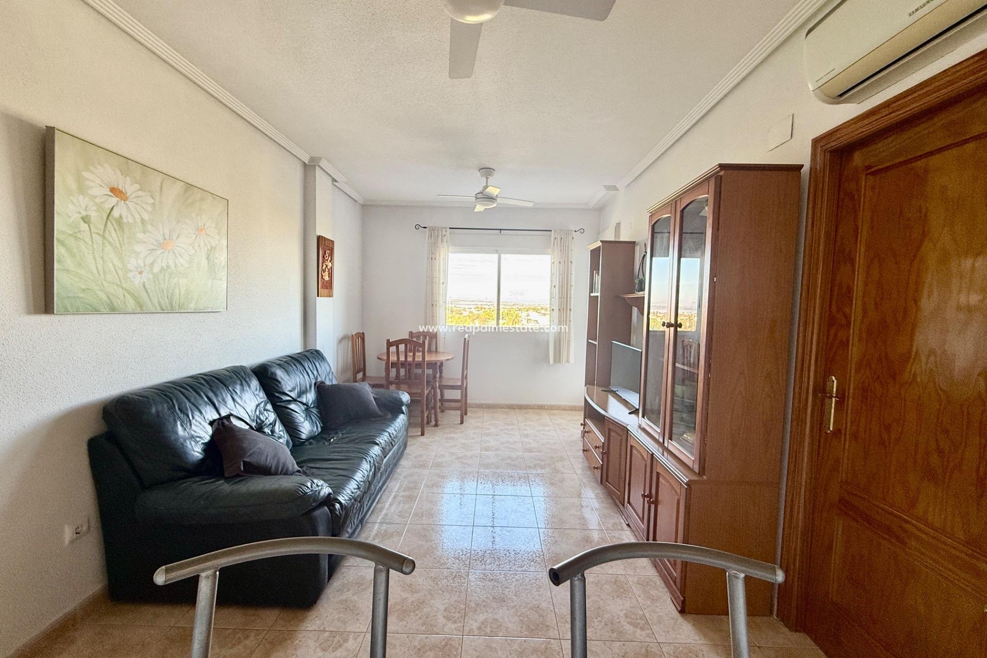 Revente - Appartement -
Torrevieja - Center