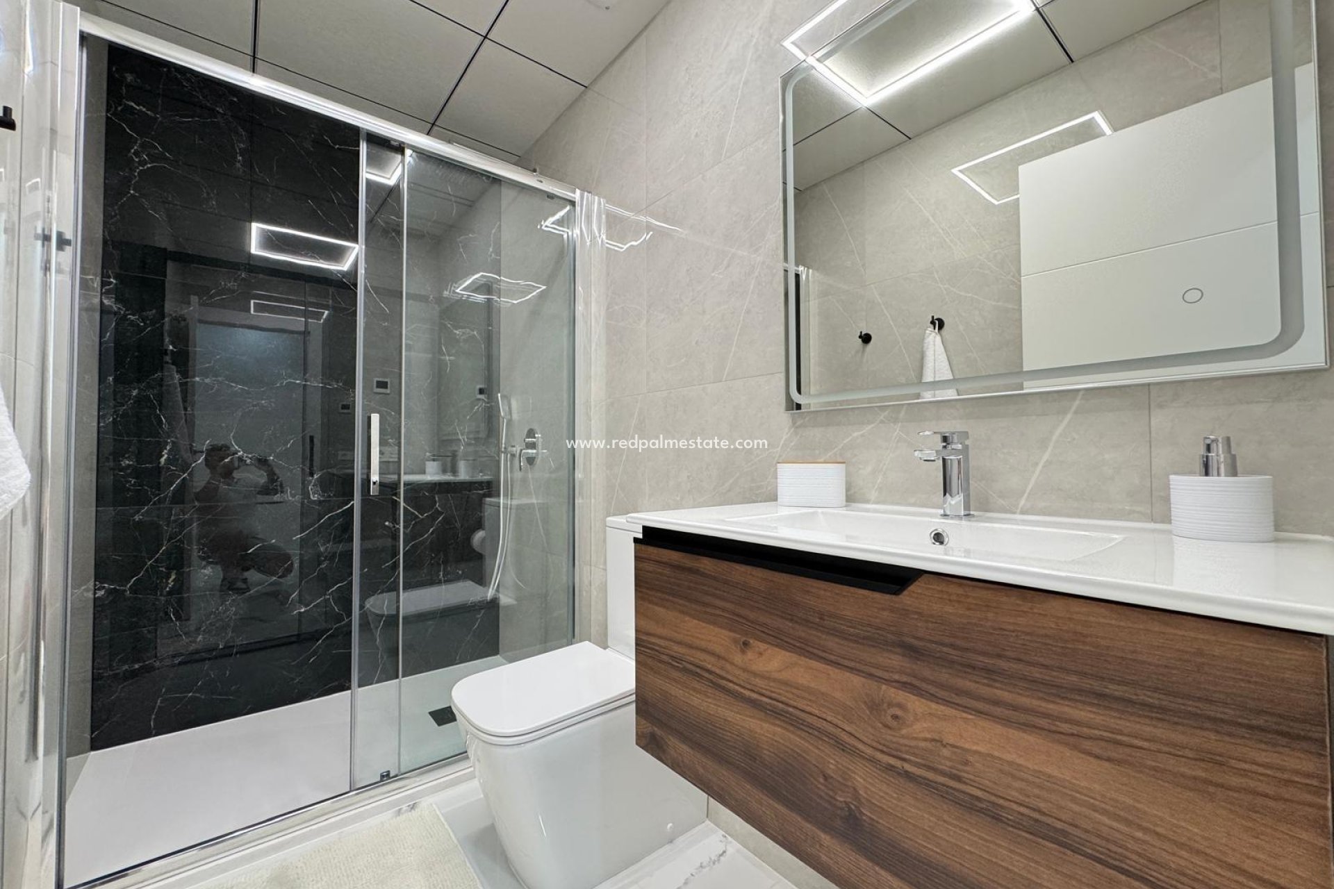 Revente - Appartement -
Torrevieja - Centro Torrevieja