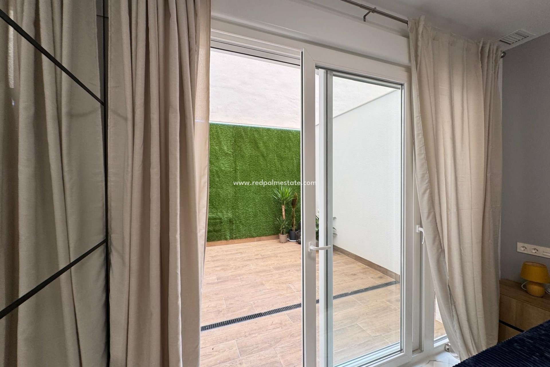 Revente - Appartement -
Torrevieja - Centro Torrevieja