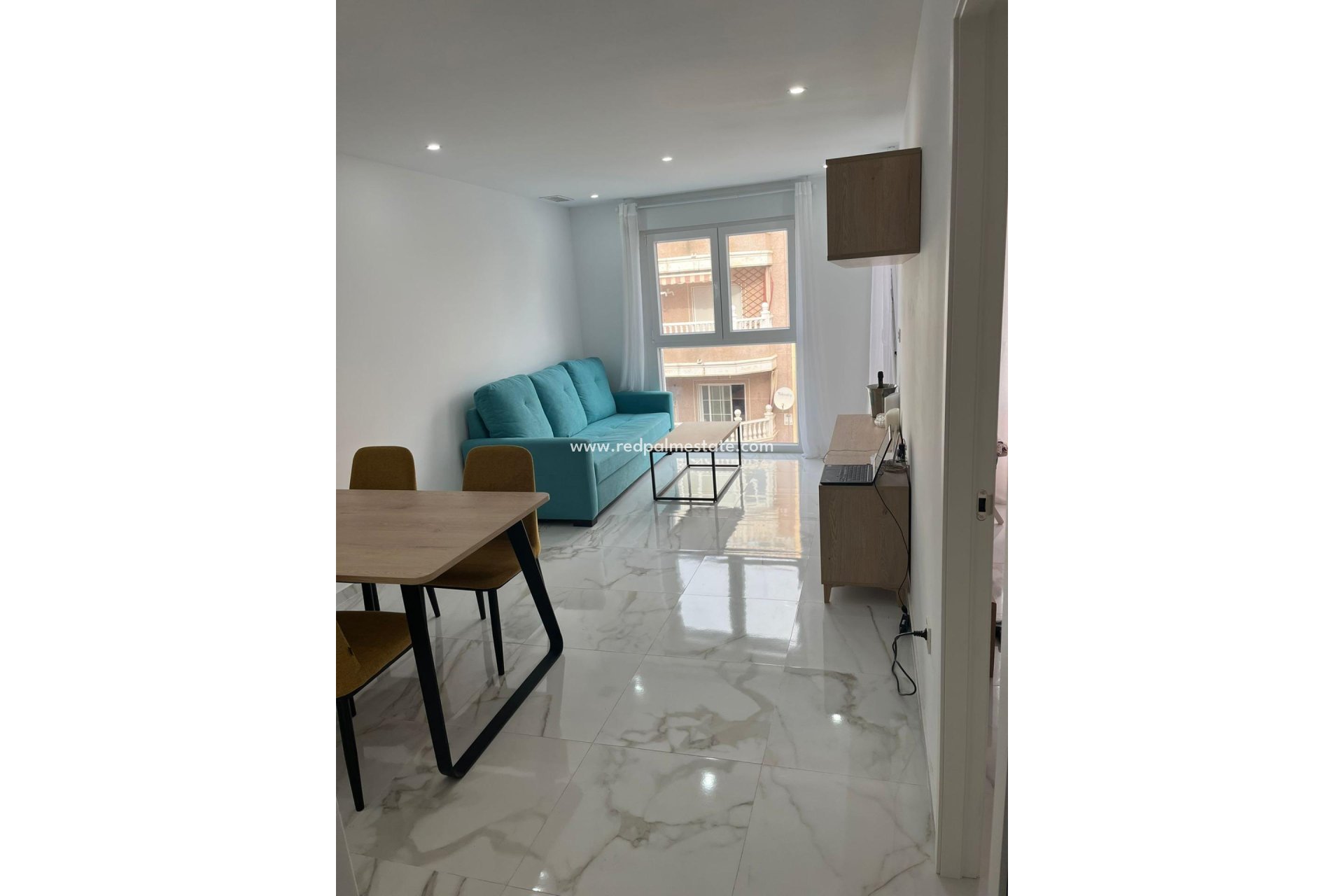 Revente - Appartement -
Torrevieja - Centro Torrevieja
