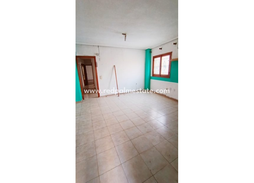 Revente - Appartement -
Torrevieja - Centro Torrevieja