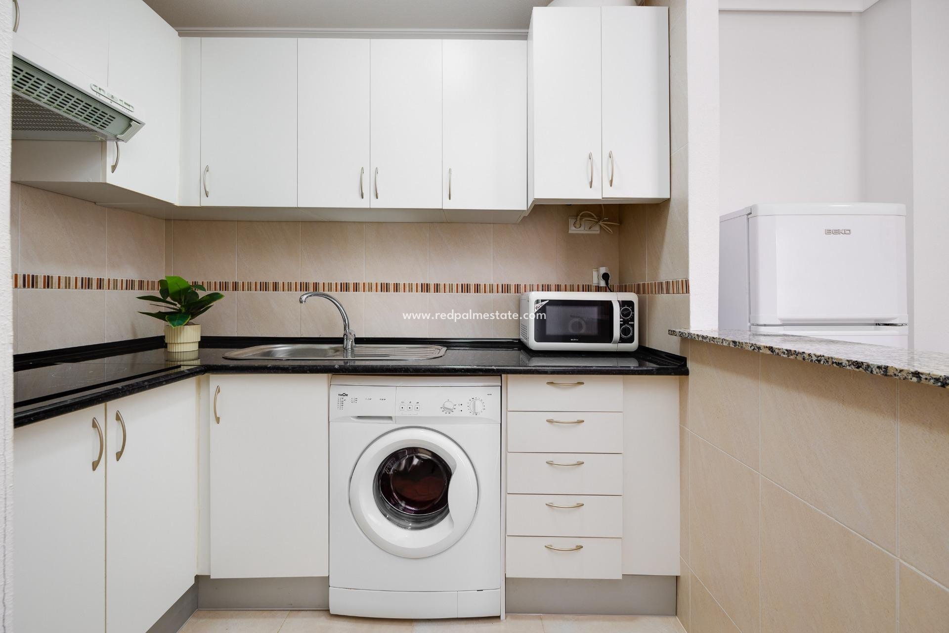 Revente - Appartement -
Torrevieja - Centro Torrevieja