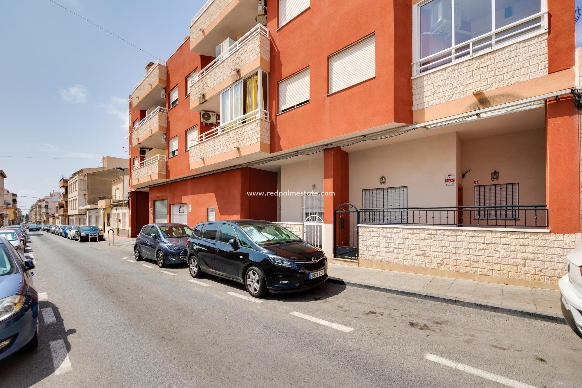 Revente - Appartement -
Torrevieja - Centro Torrevieja