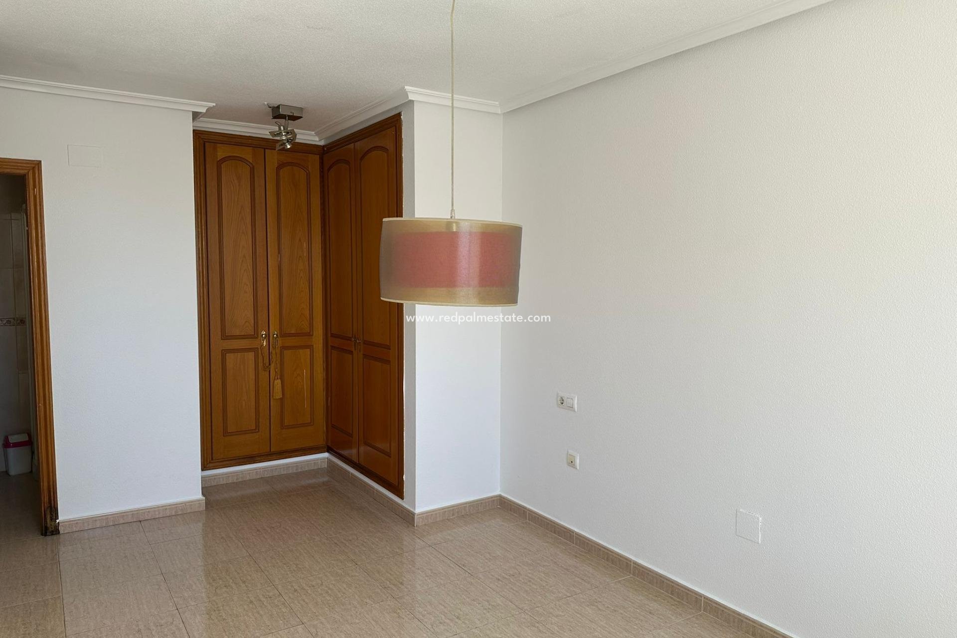 Revente - Appartement -
Torrevieja - Centro Torrevieja