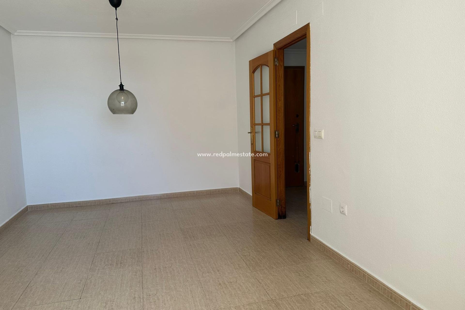 Revente - Appartement -
Torrevieja - Centro Torrevieja