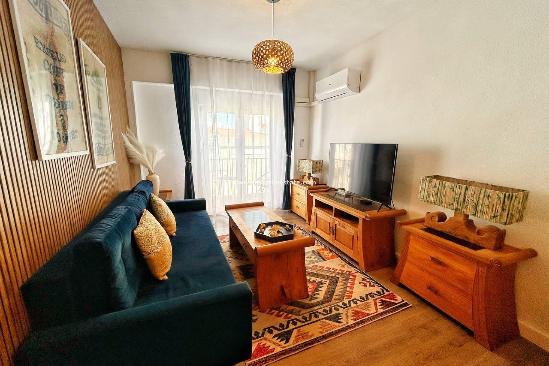 Revente - Appartement -
Torrevieja - Centro Torrevieja