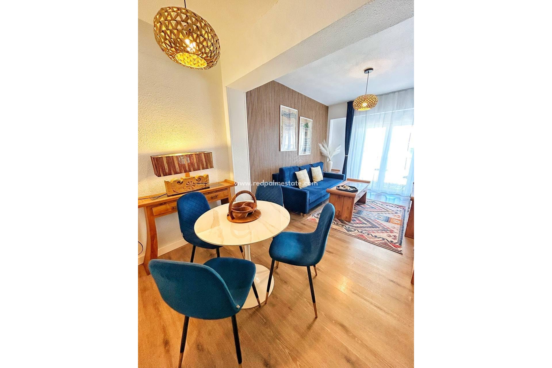 Revente - Appartement -
Torrevieja - Centro Torrevieja